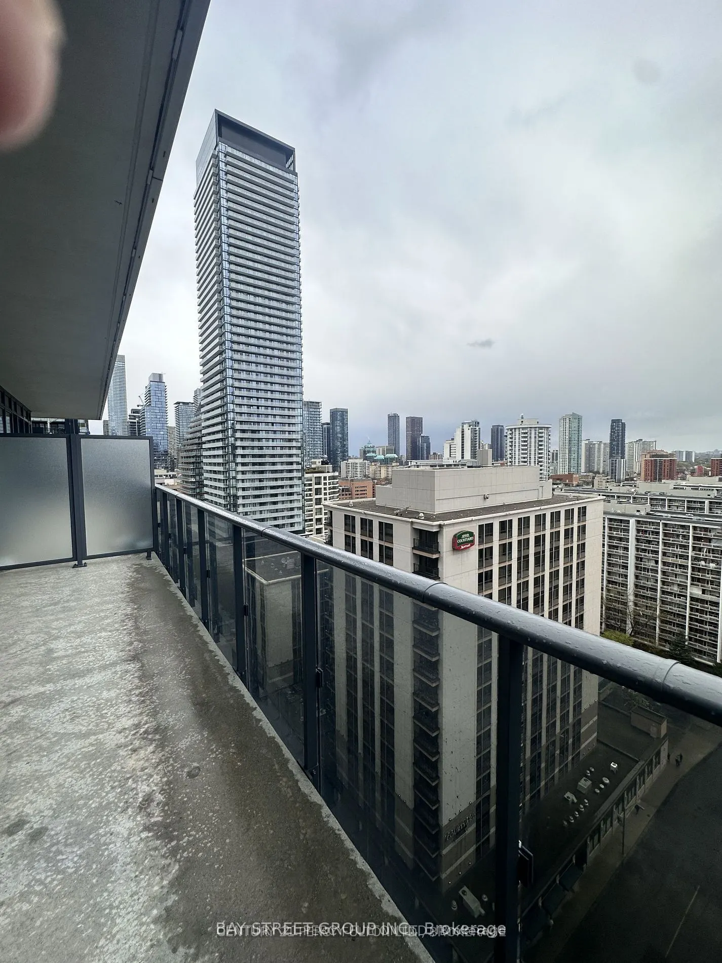 7 Grenville Street S, #2206