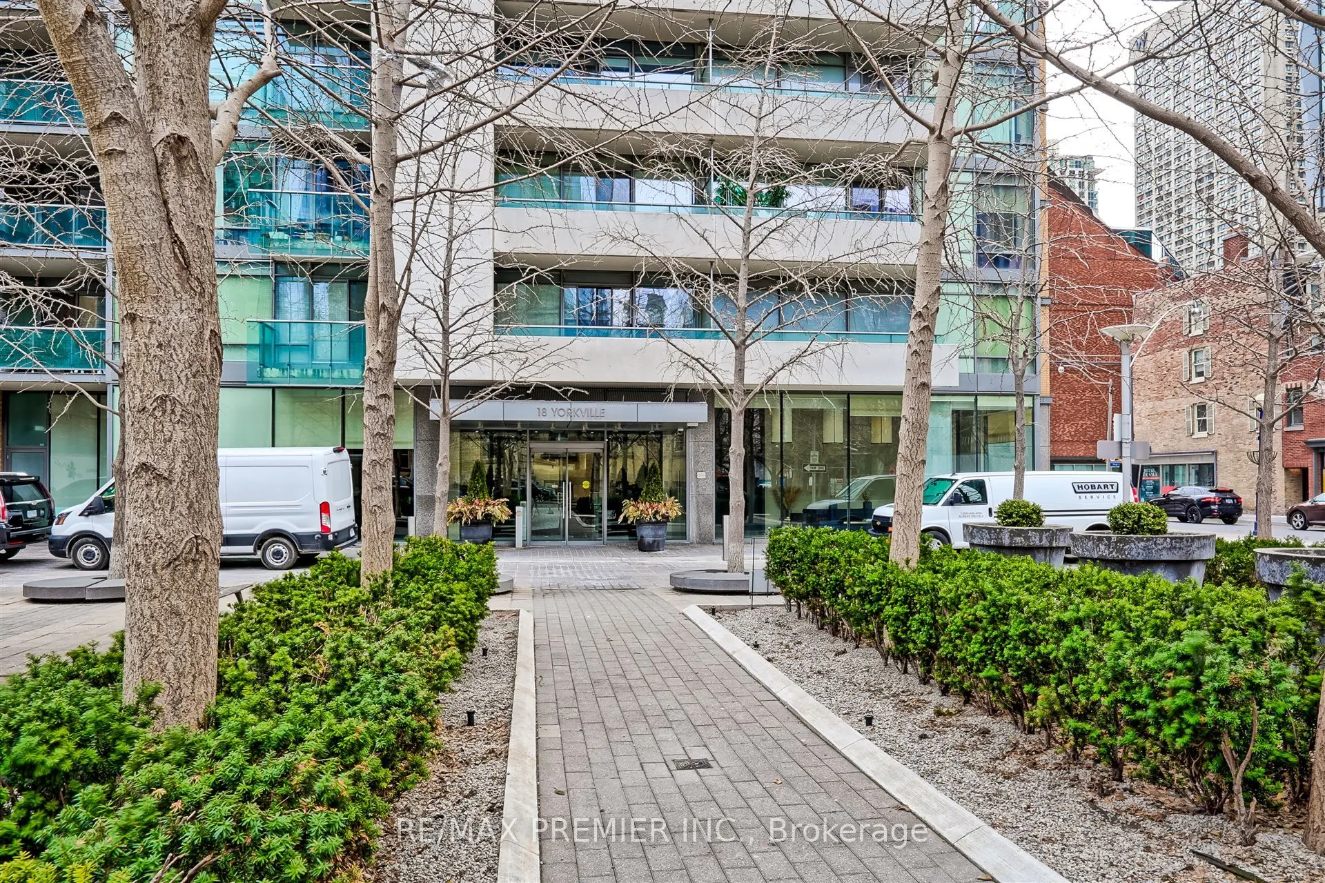 18 Yorkville Avenue