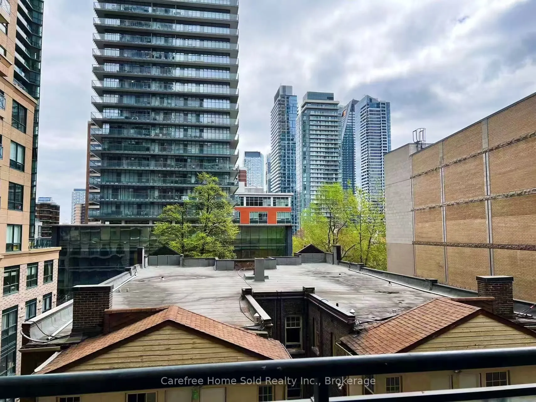 35 Hayden Street, #504