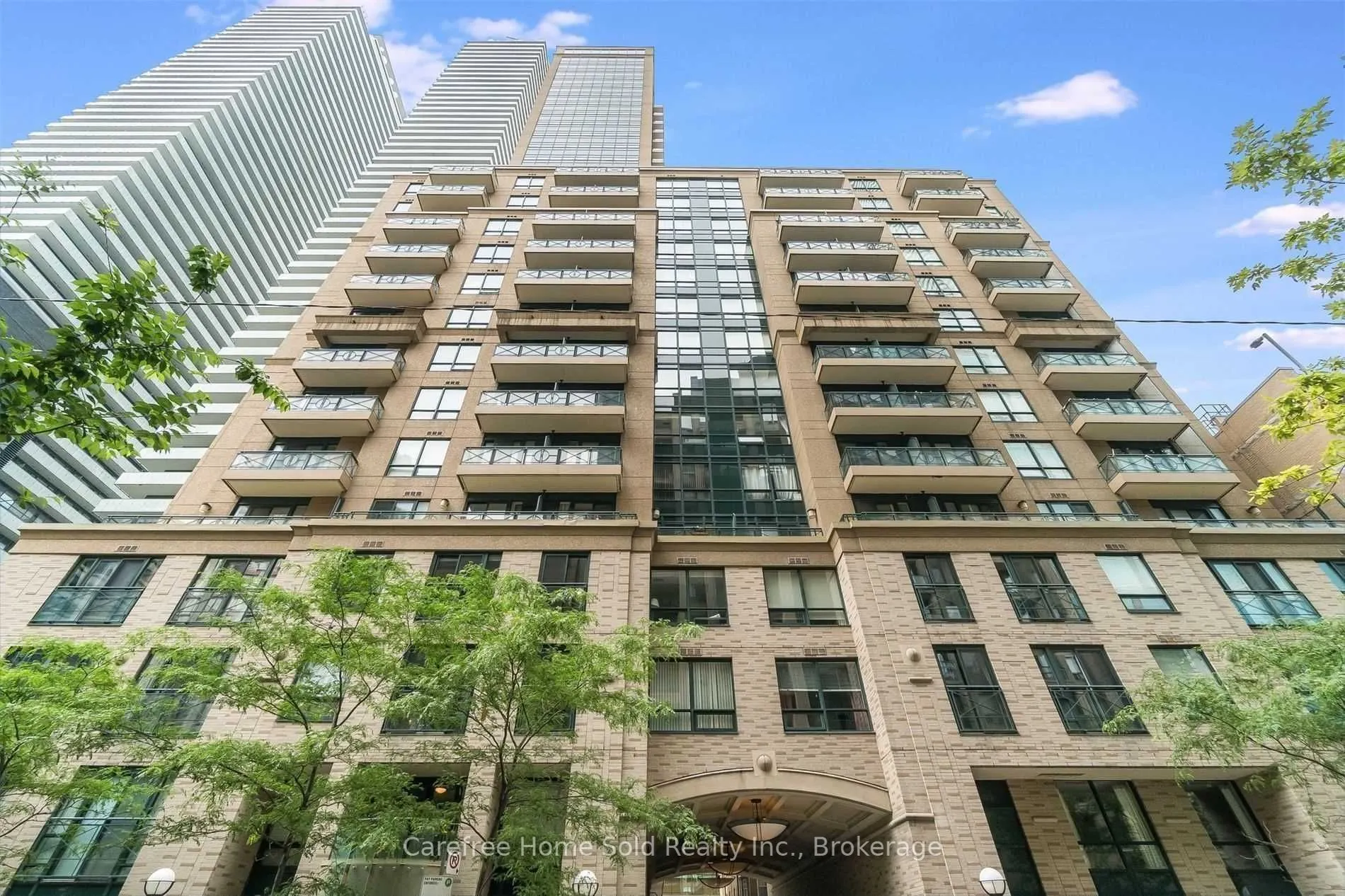 35 Hayden Street, #504