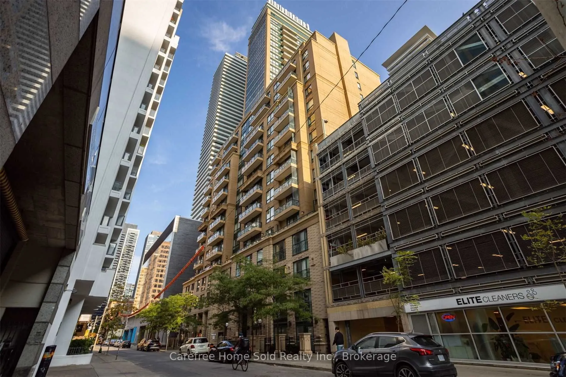 35 Hayden Street, #504