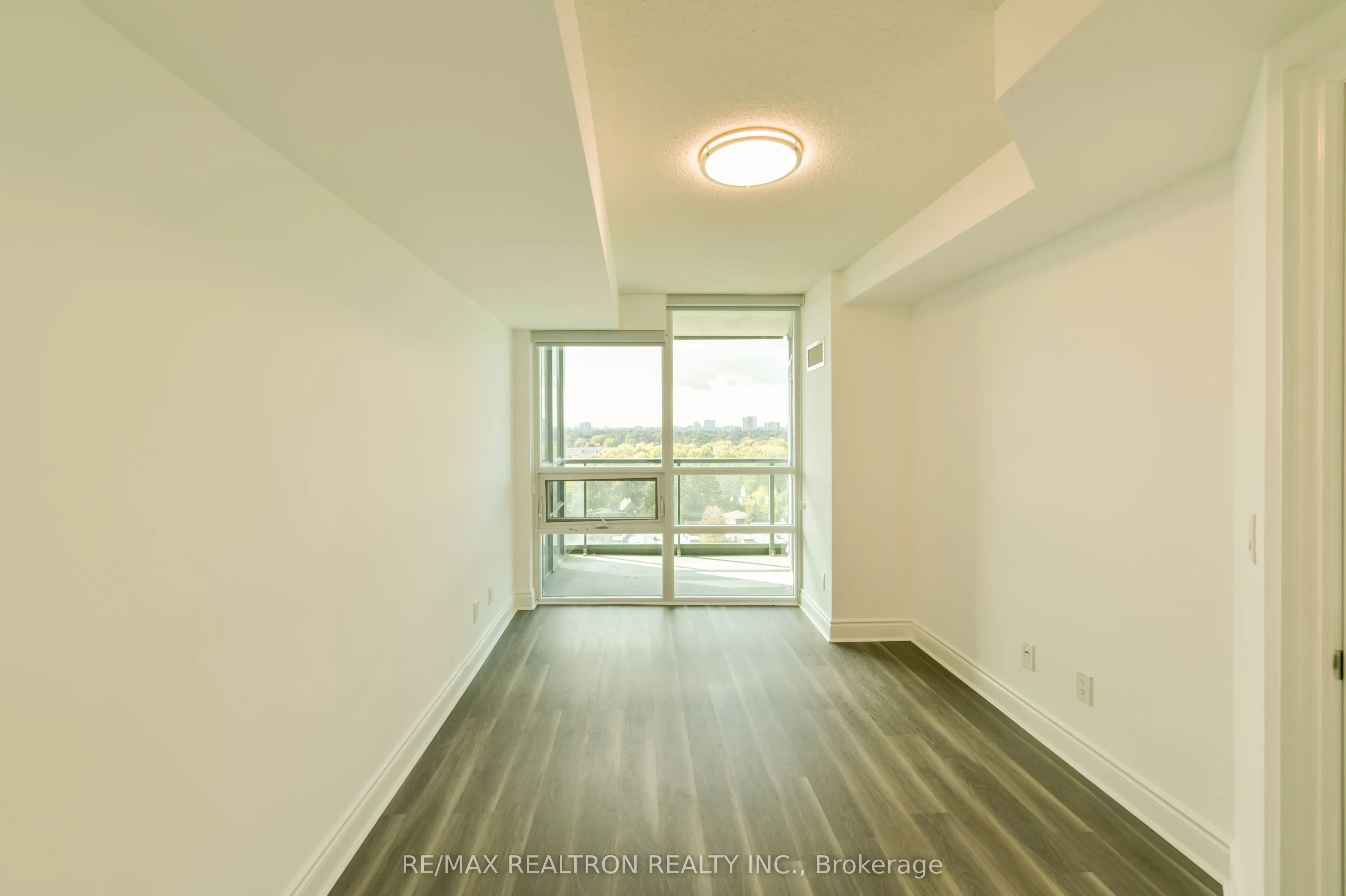15 Greenview Avenue, #1109