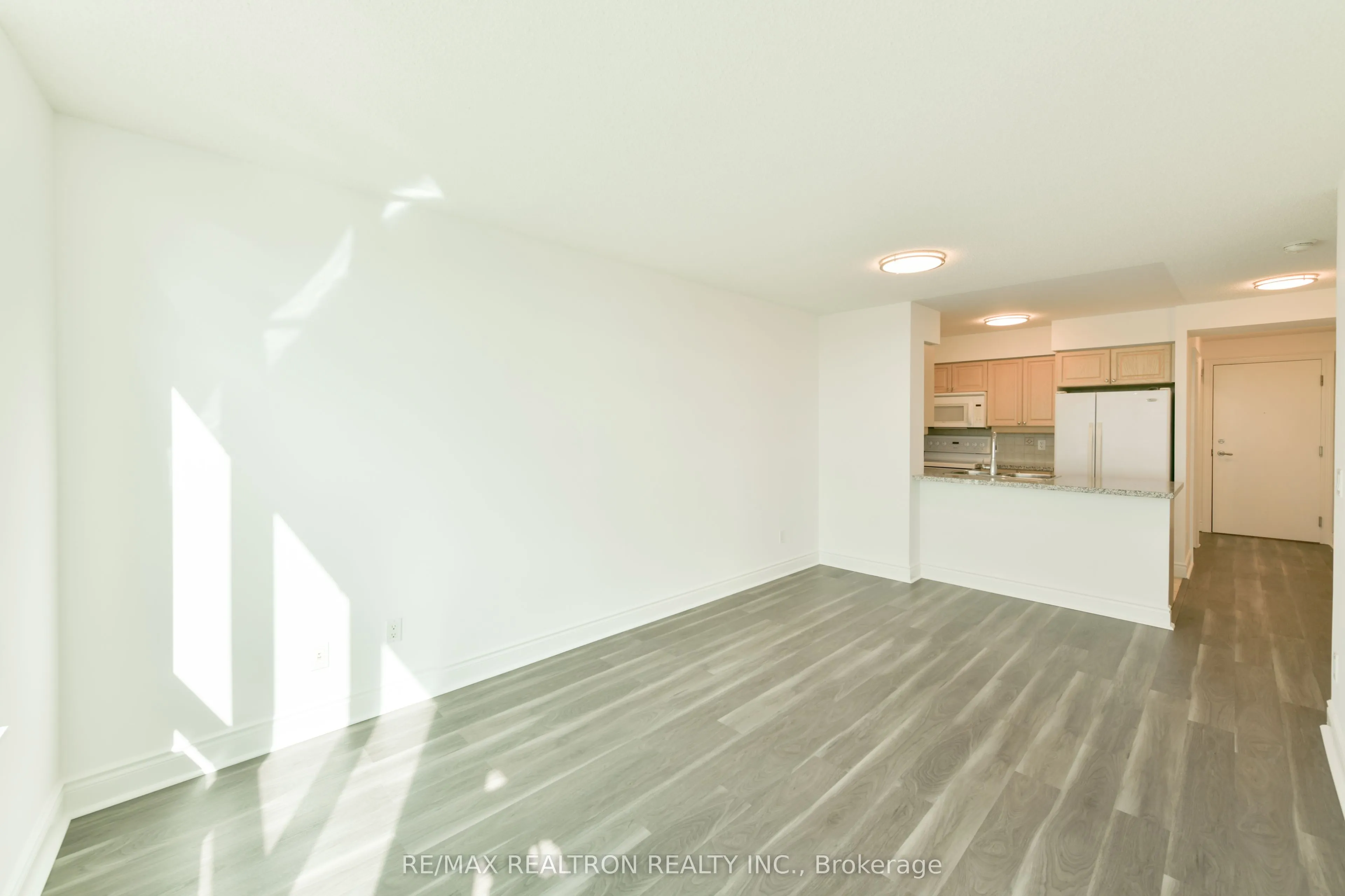15 Greenview Avenue, #1109