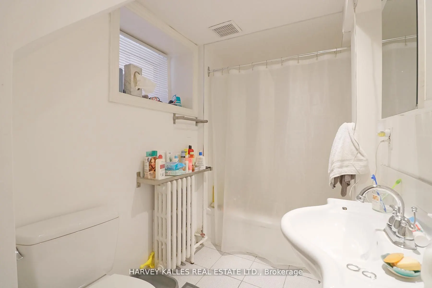 107 Concord Avenue, #B1