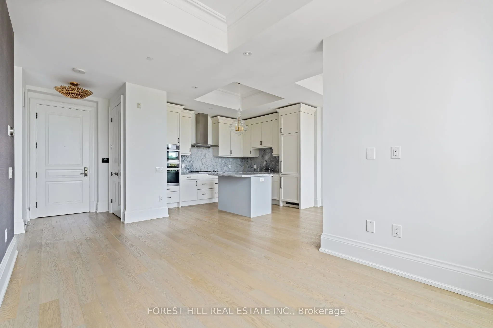 133 Hazelton Avenue, #506