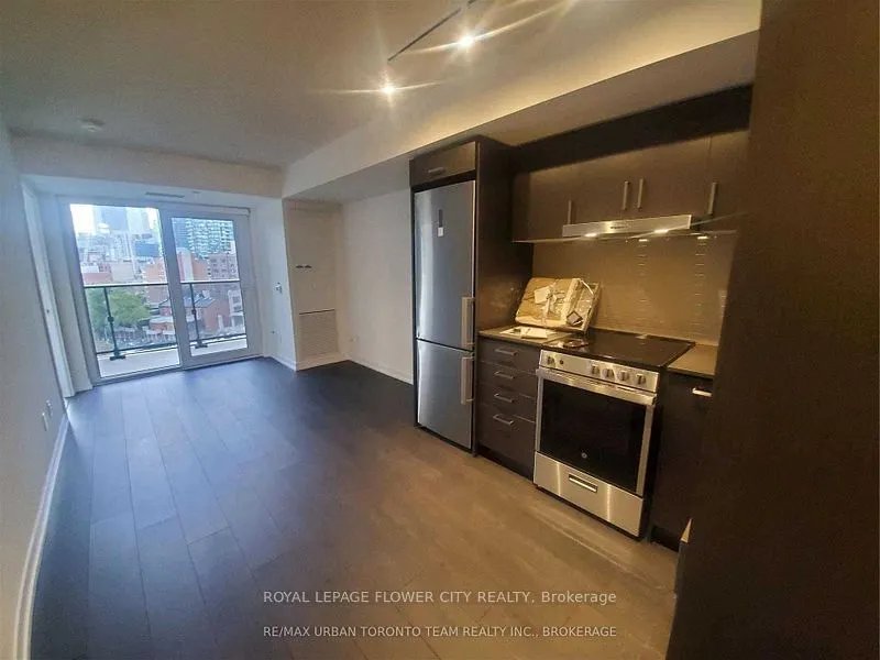 219 Dundas Street E, #1005