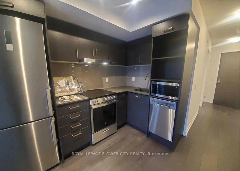219 Dundas Street E, #1005