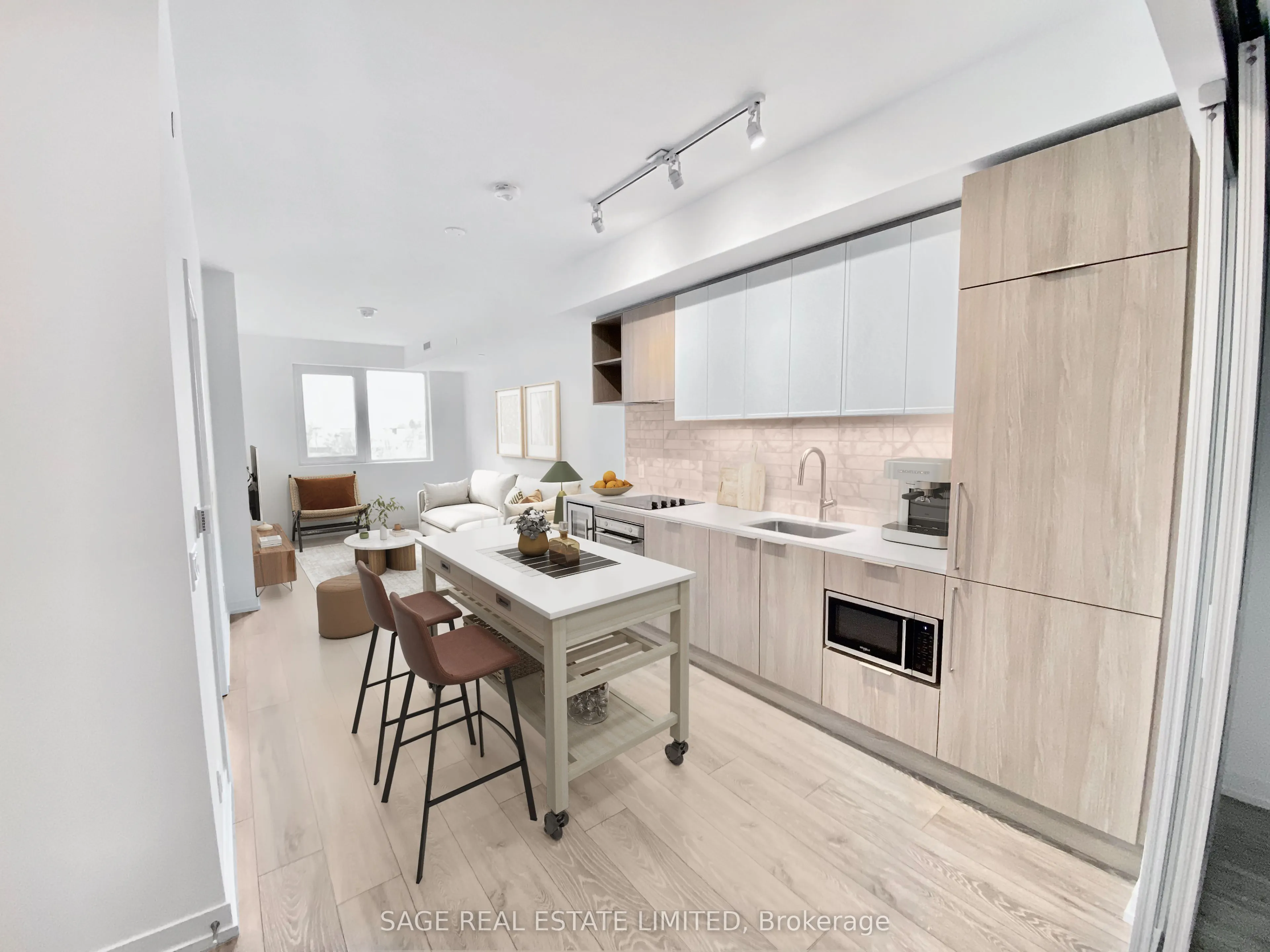 2020 Bathurst Street, #602