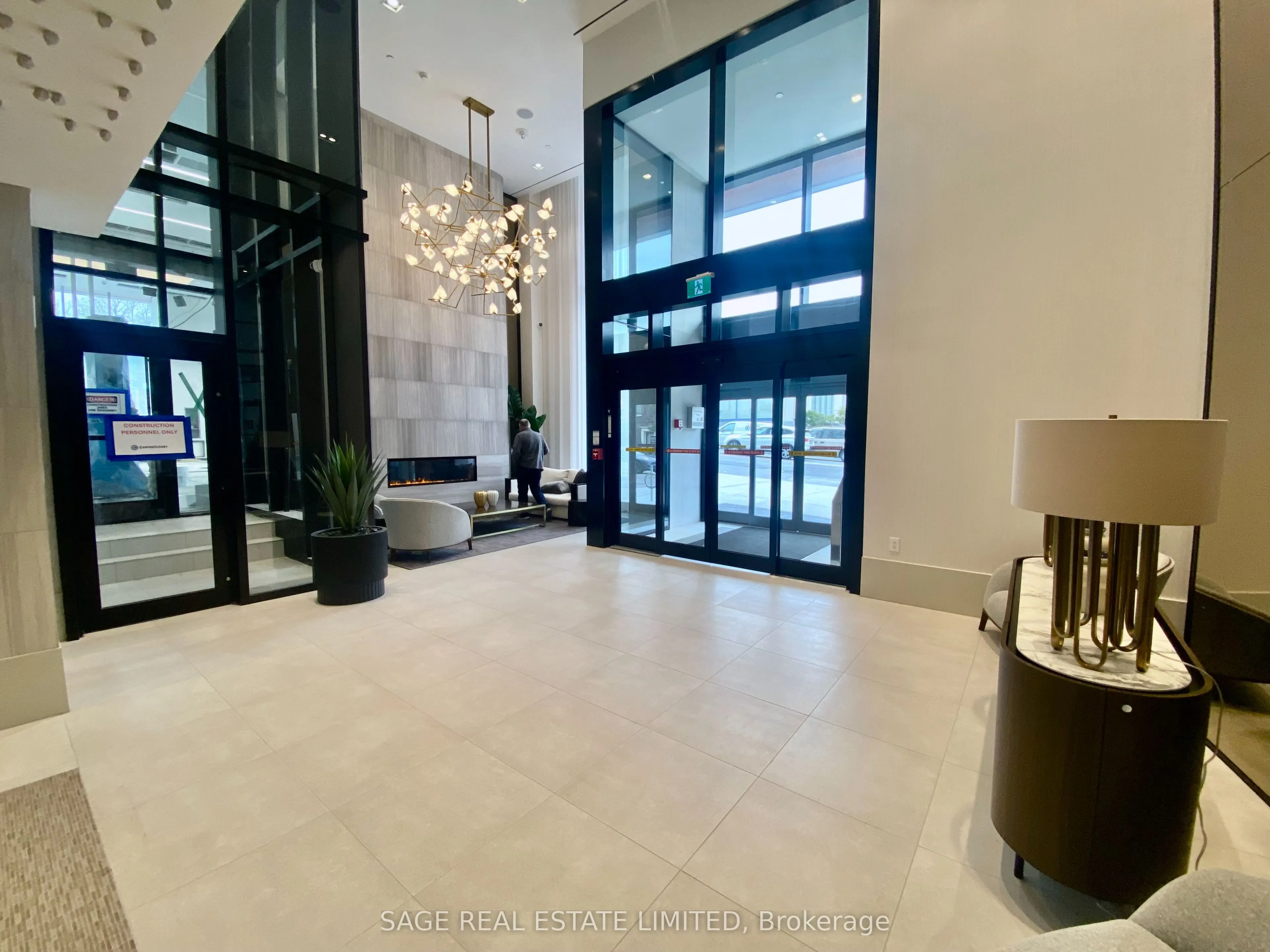 2020 Bathurst Street, #602