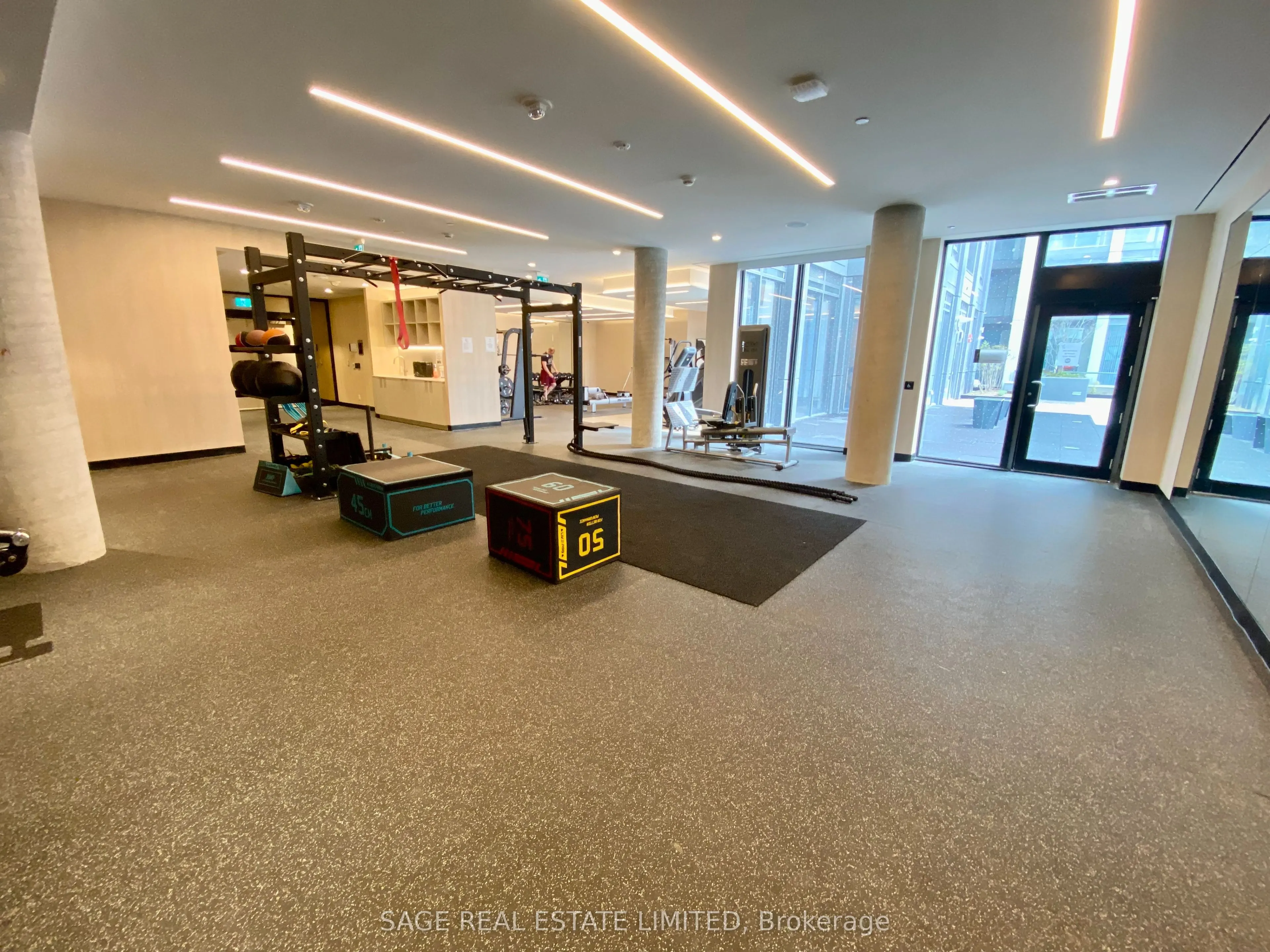 2020 Bathurst Street, #602