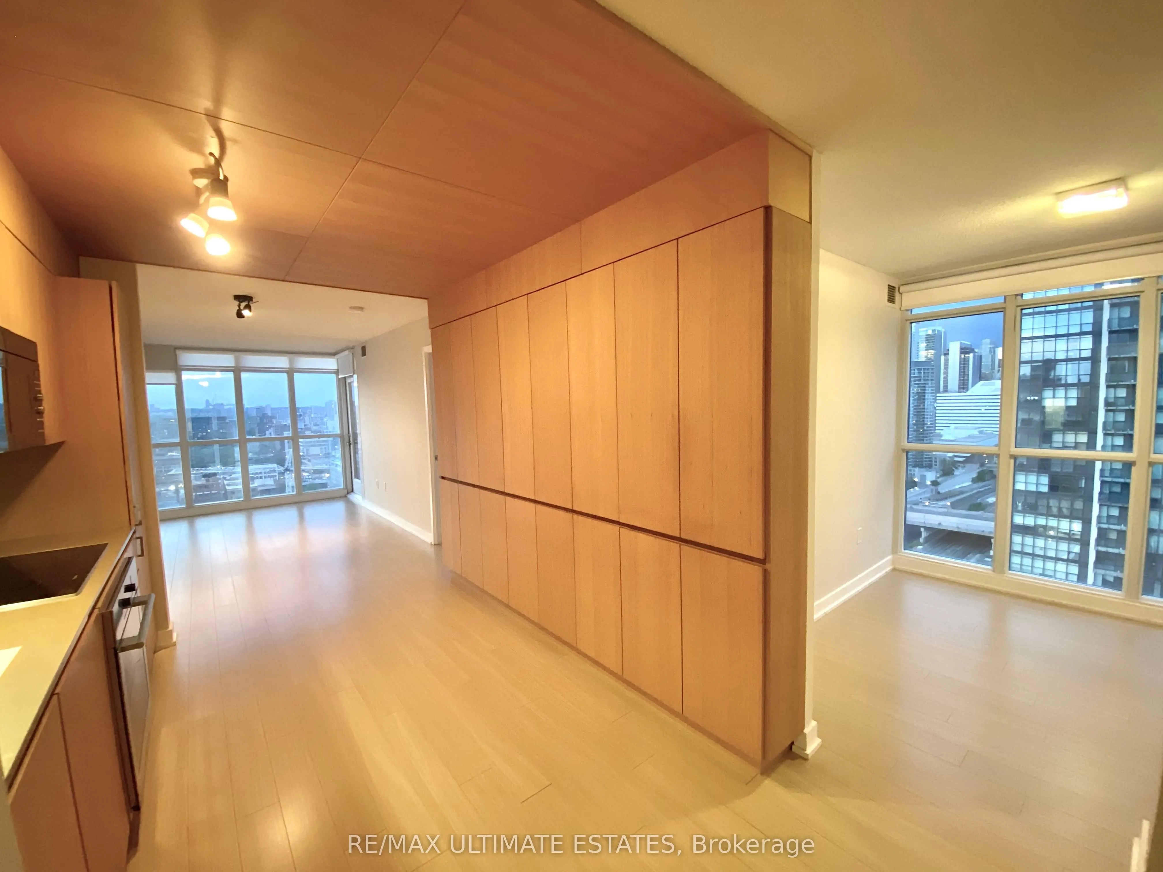 15 Iceboat Terrace, #2702