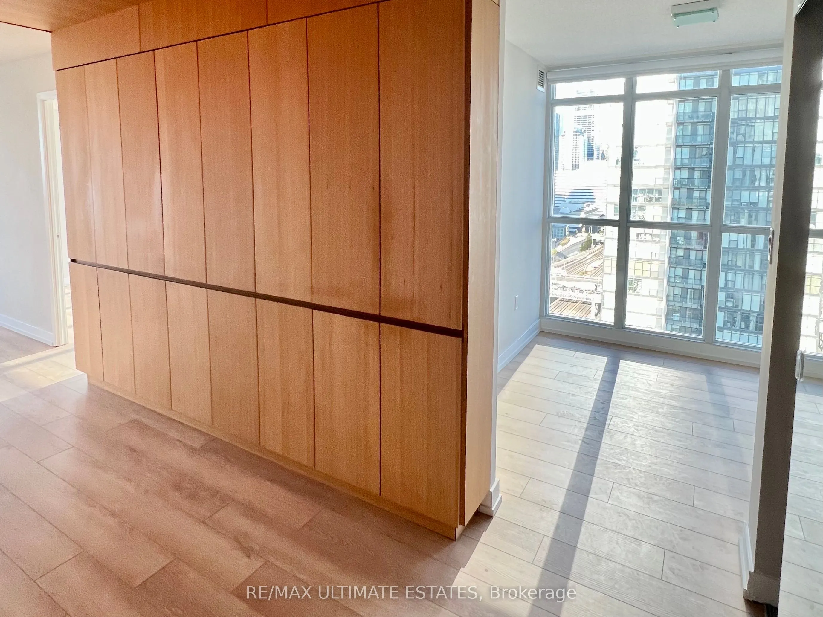 15 Iceboat Terrace, #2702