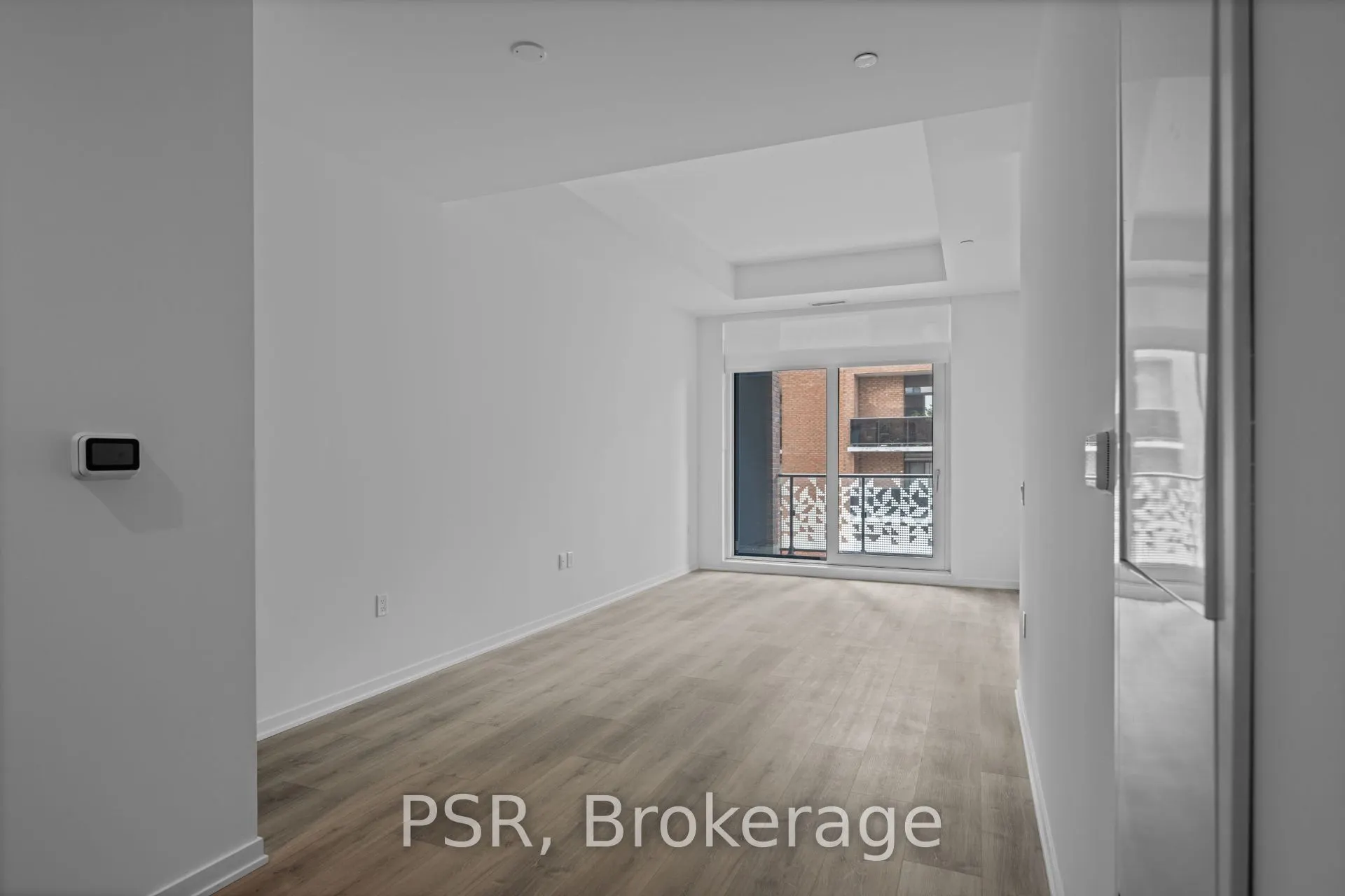 101 Roehampton Avenue, #713