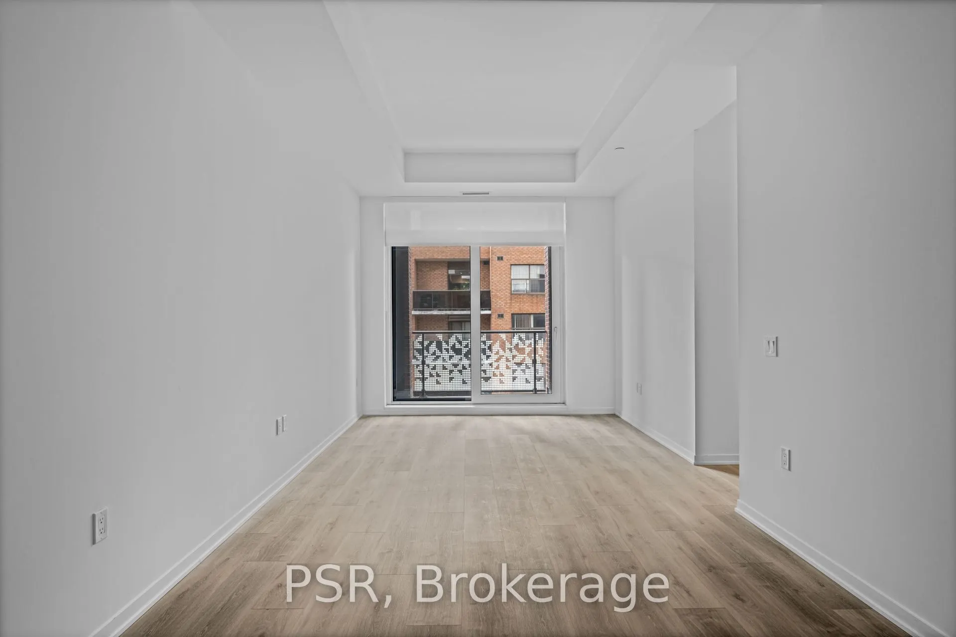 101 Roehampton Avenue, #713