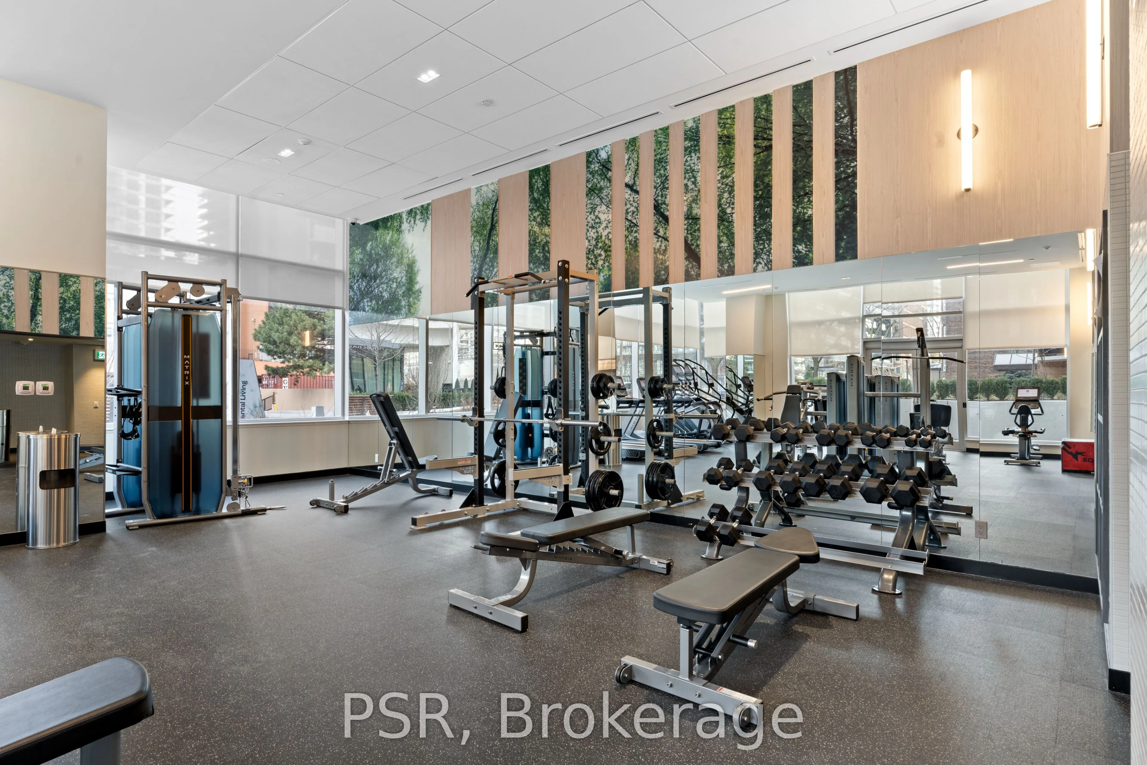 101 Roehampton Avenue, #713