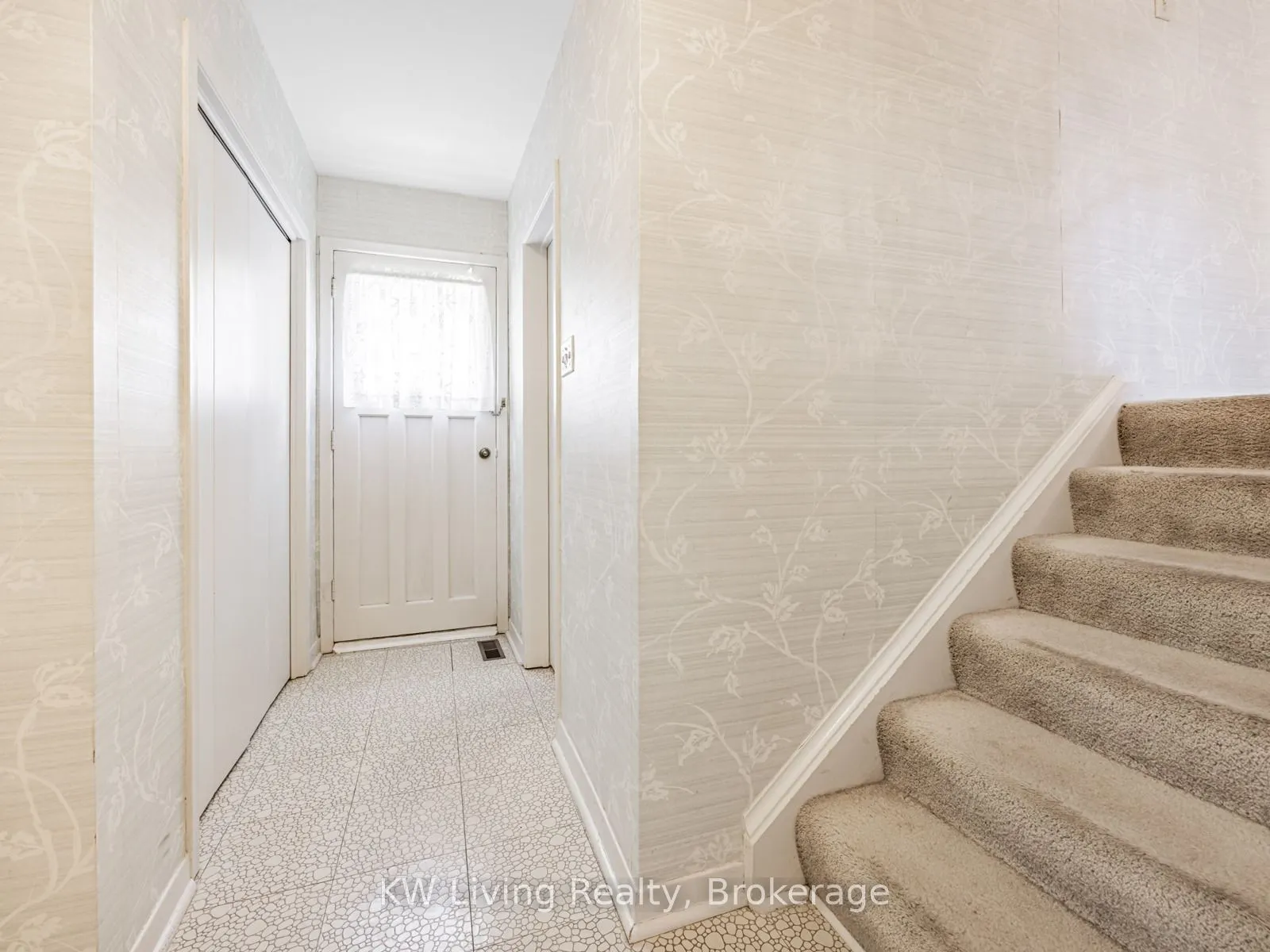 26 Goodview Road