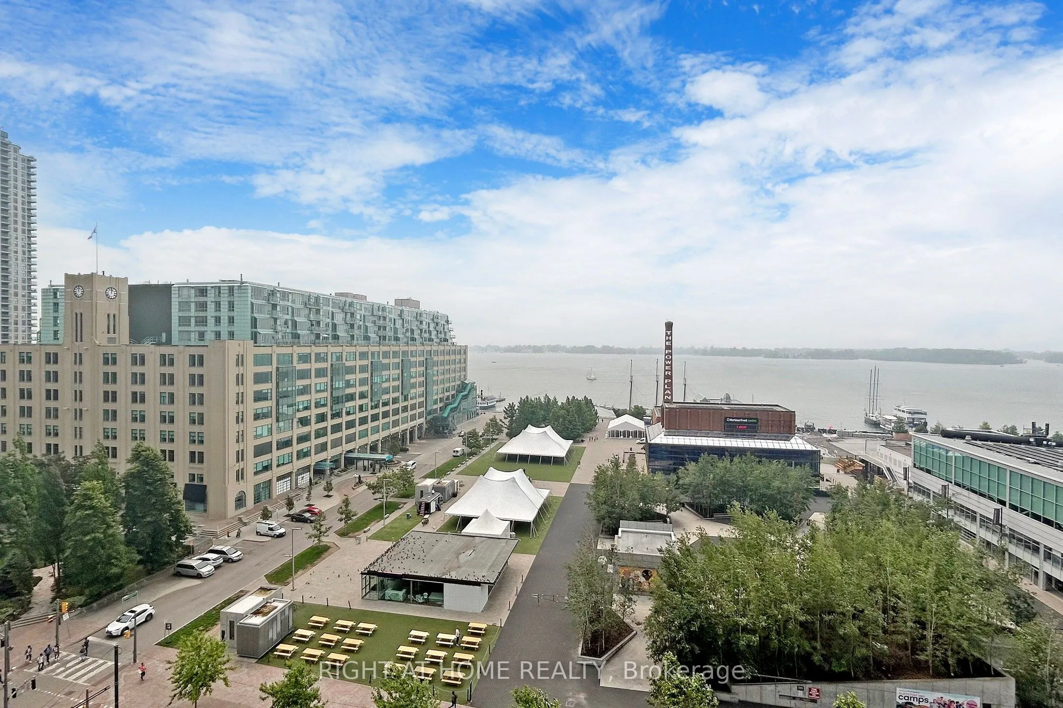 218 Queens Quay W, #1006