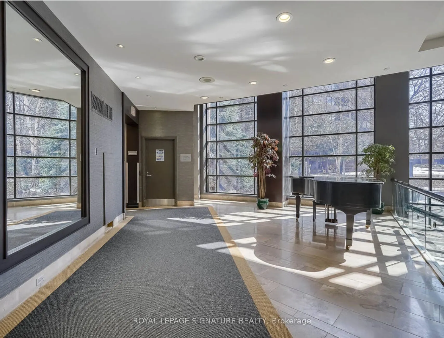 33 Sheppard Avenue, #910