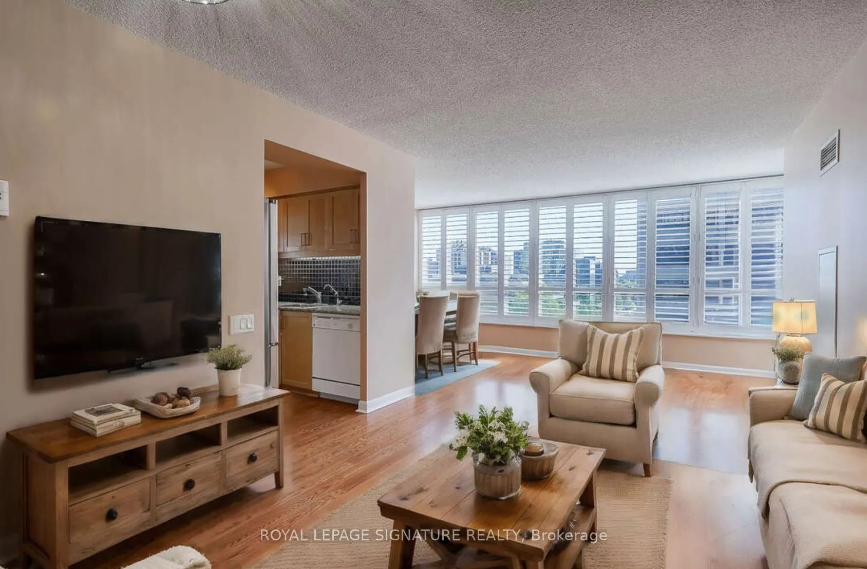 33 Sheppard Avenue, #910