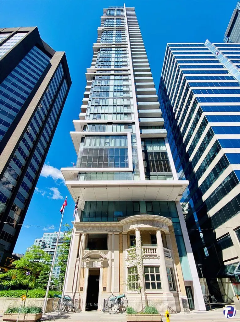 426 University Avenue, #3909