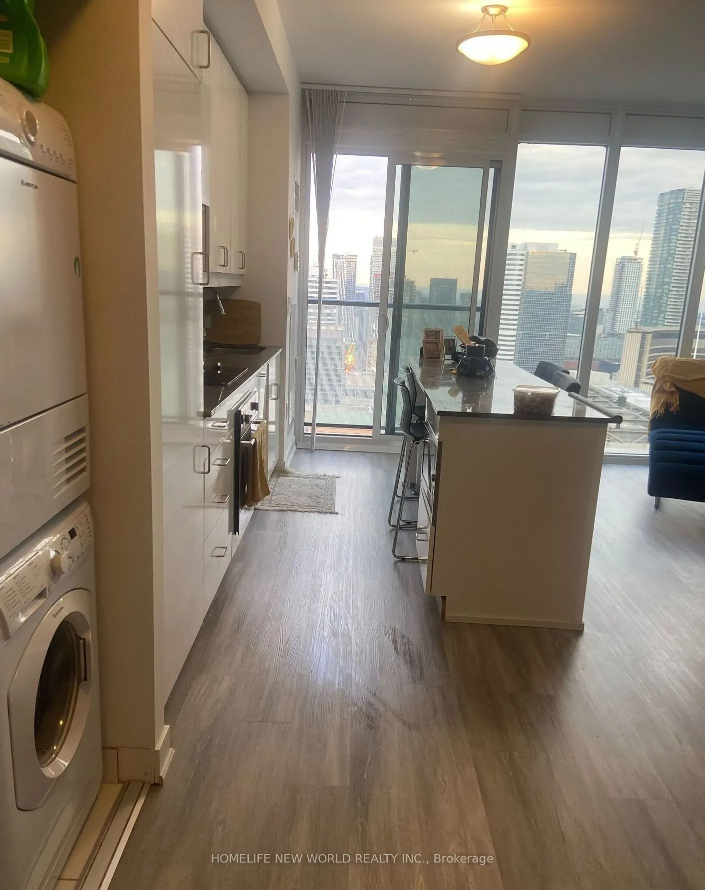 426 University Avenue, #3909