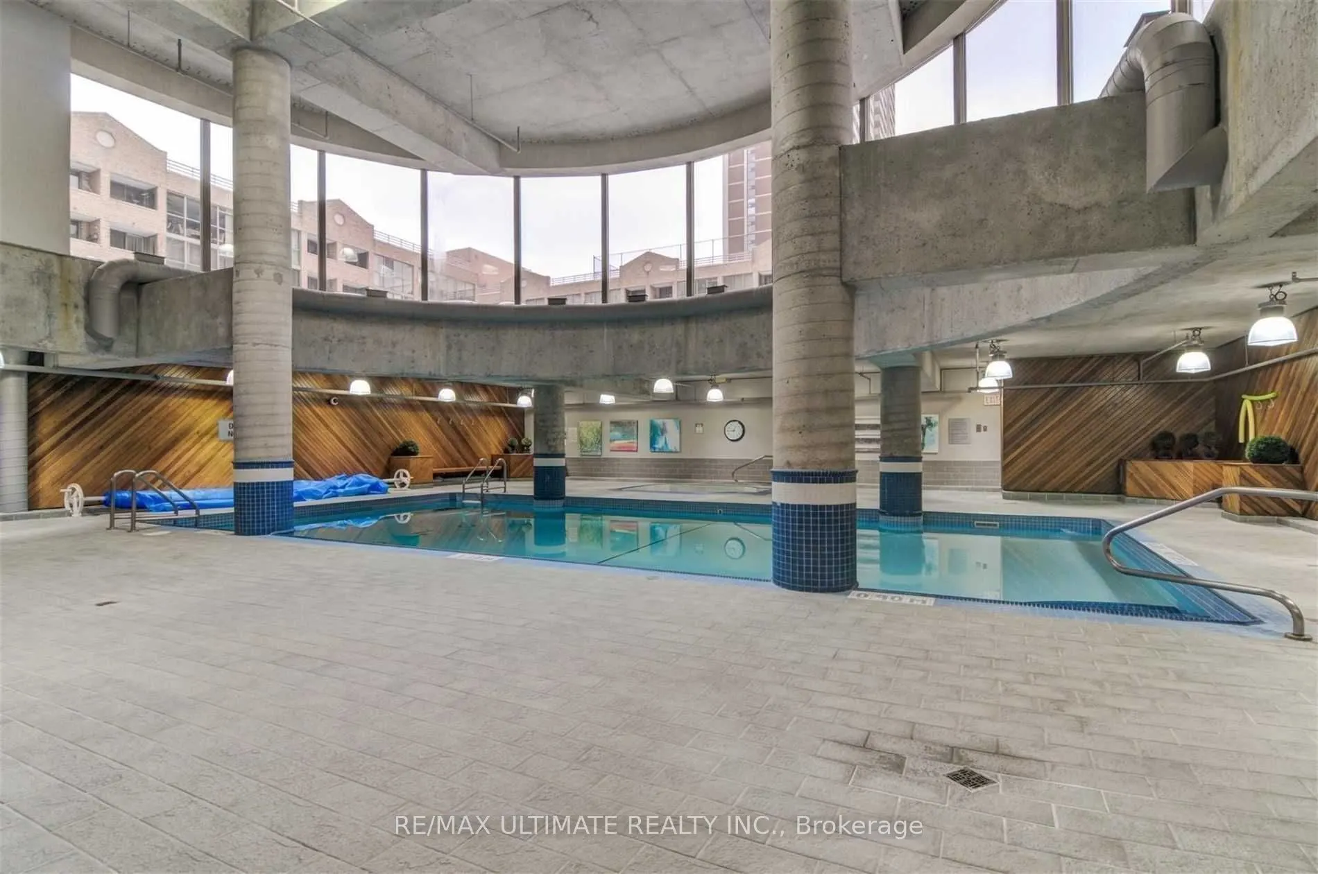 15 Maitland Place, #1409