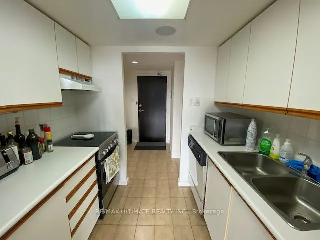 15 Maitland Place, #1409
