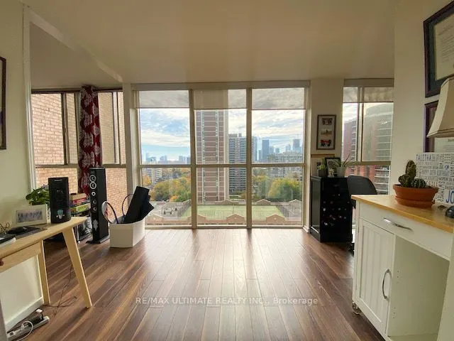 15 Maitland Place, #1409