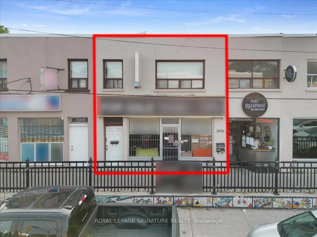 3016 Bathurst Street