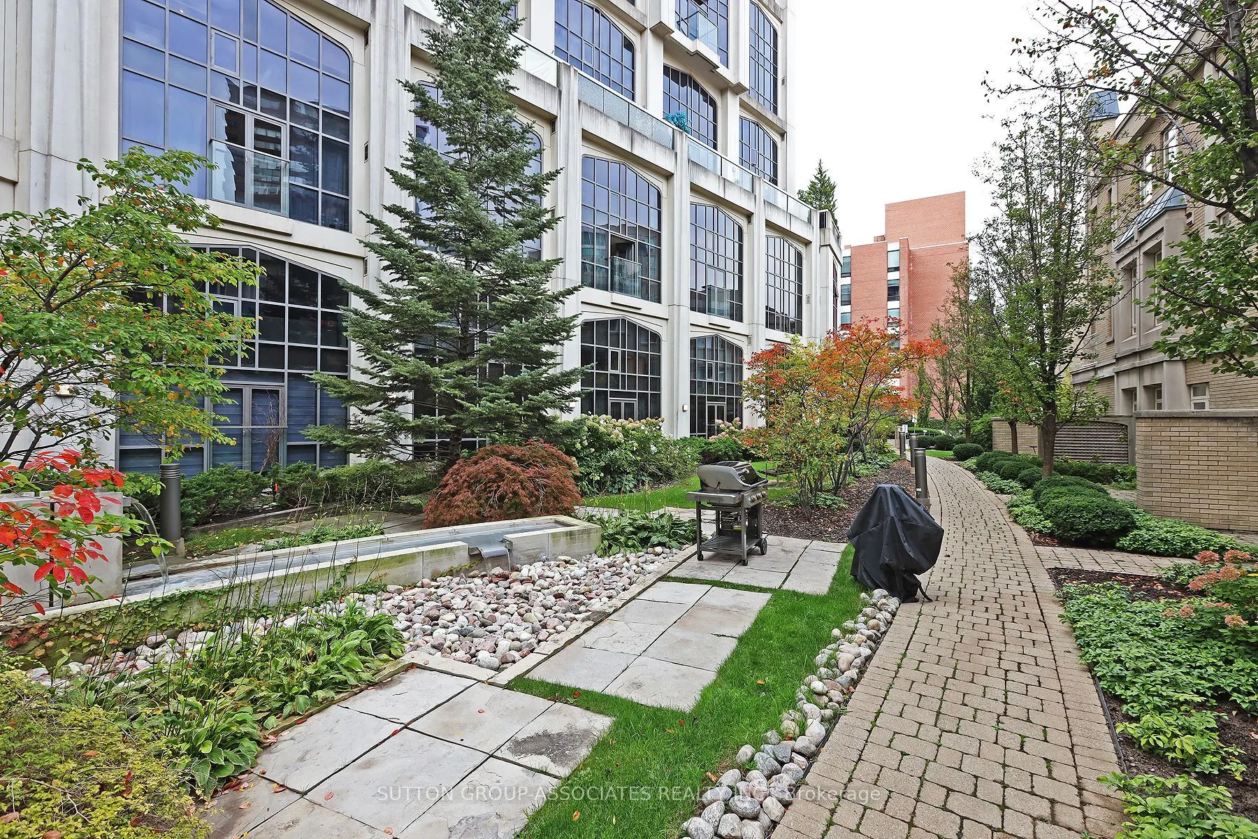 3 Mcalpine Street, #304