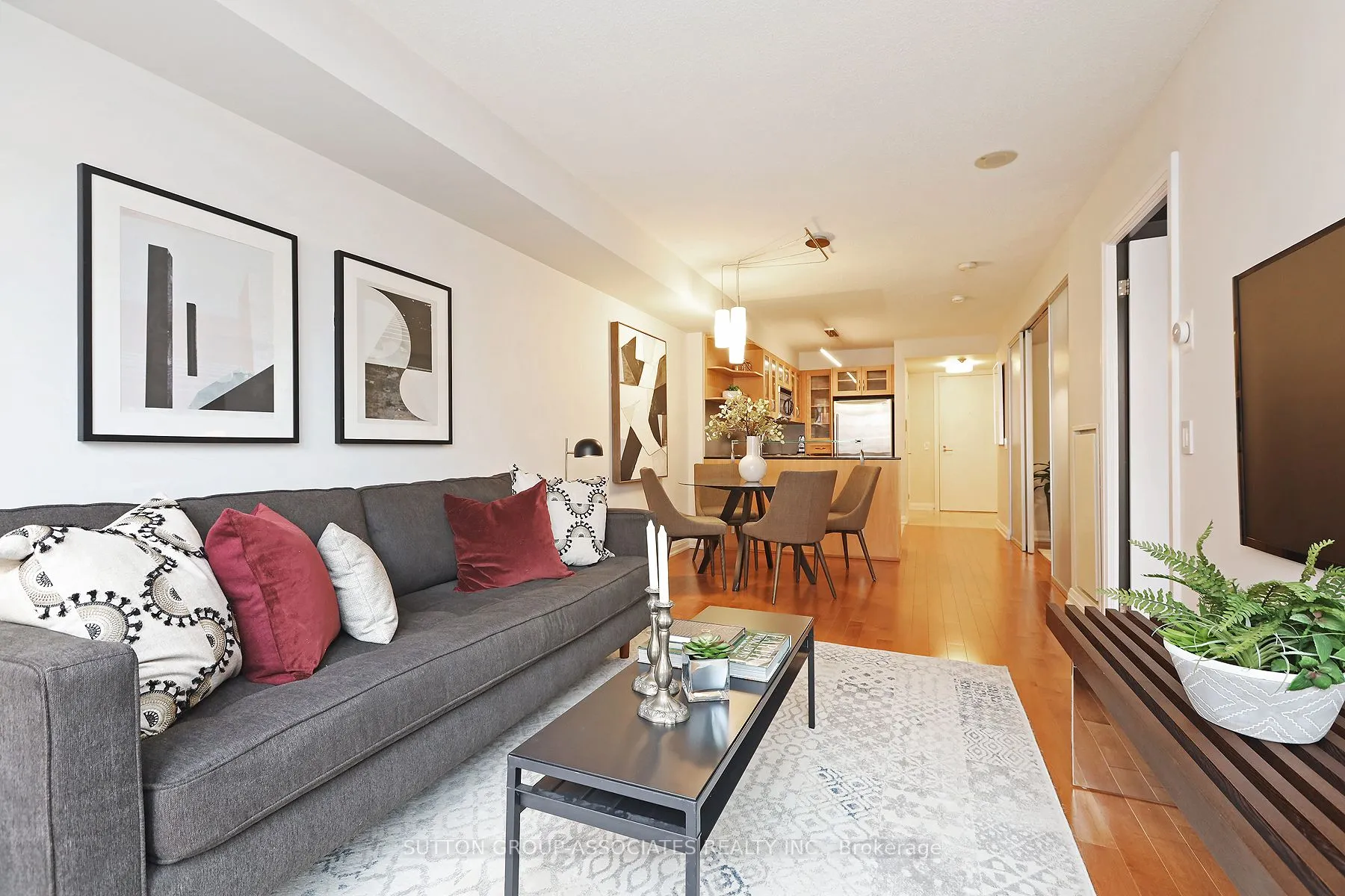 3 Mcalpine Street, #304
