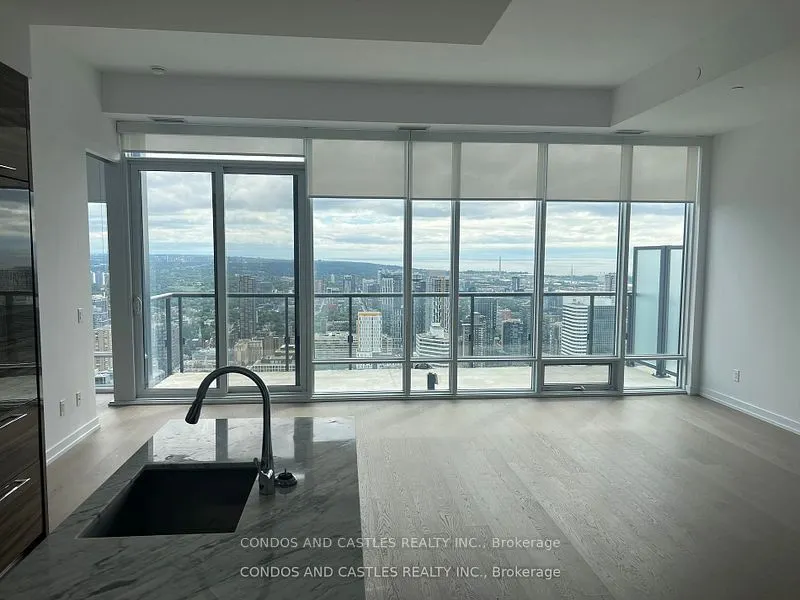 488 University Avenue, #5502