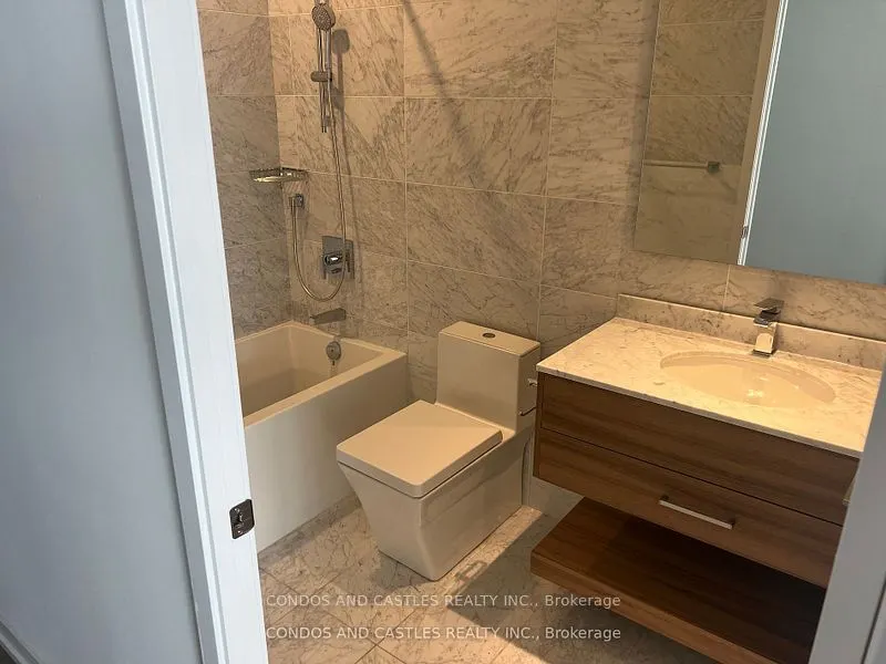 488 University Avenue, #5502