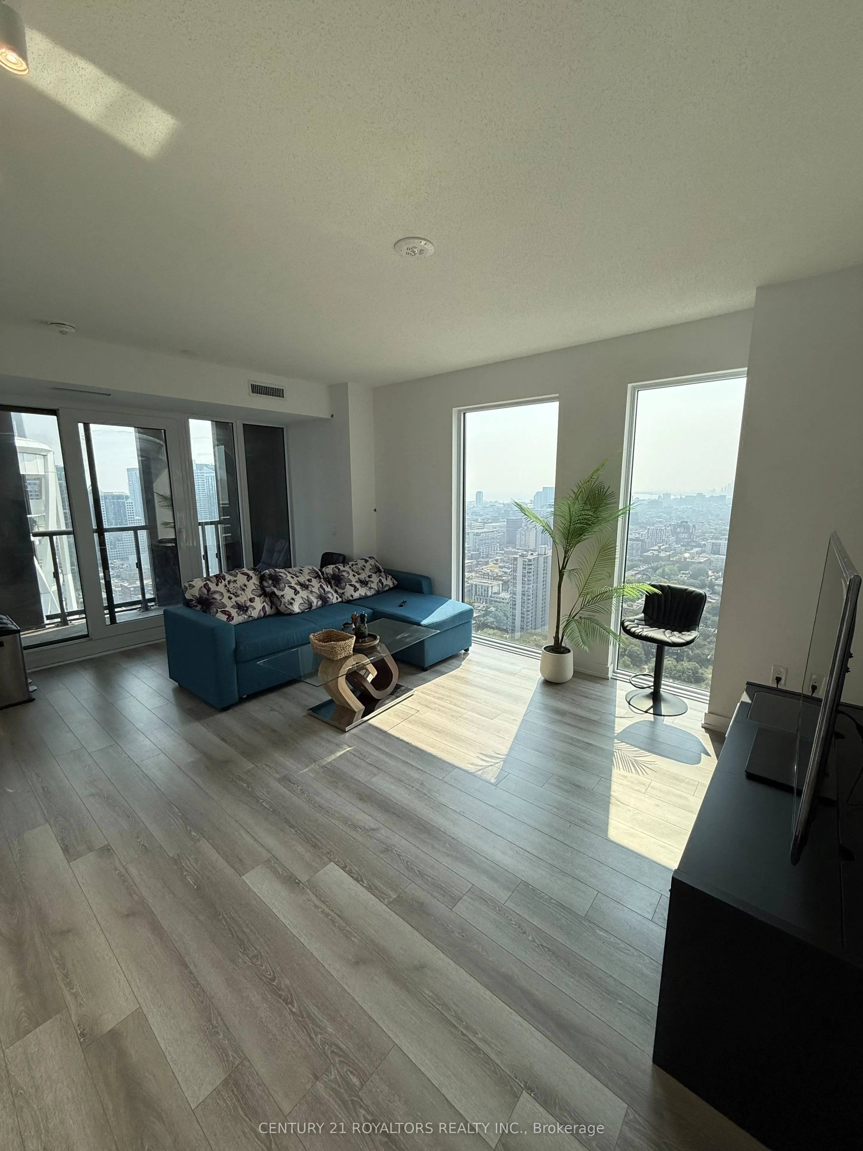 238 Simcoe Street, #3608
