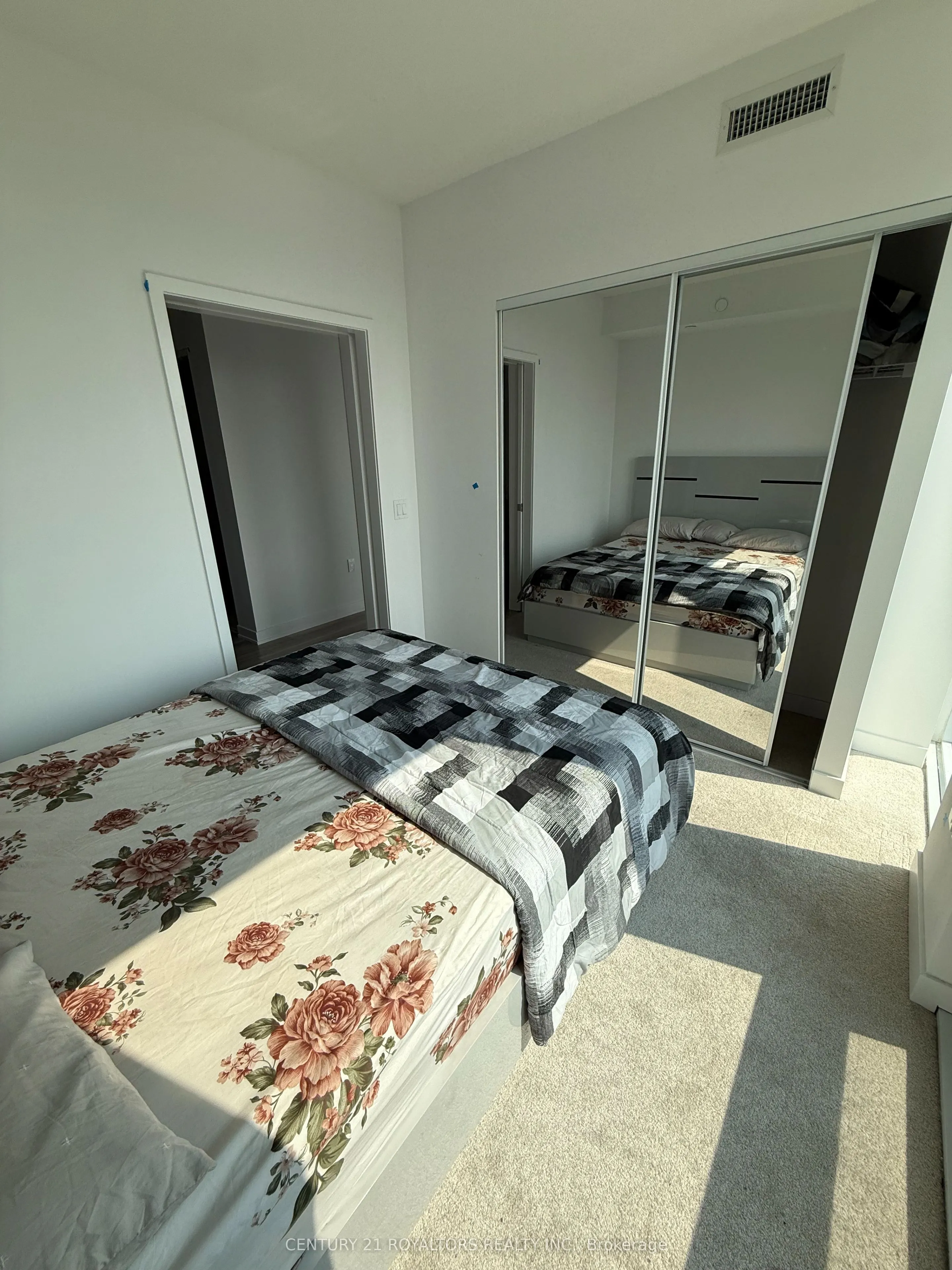 238 Simcoe Street, #3608