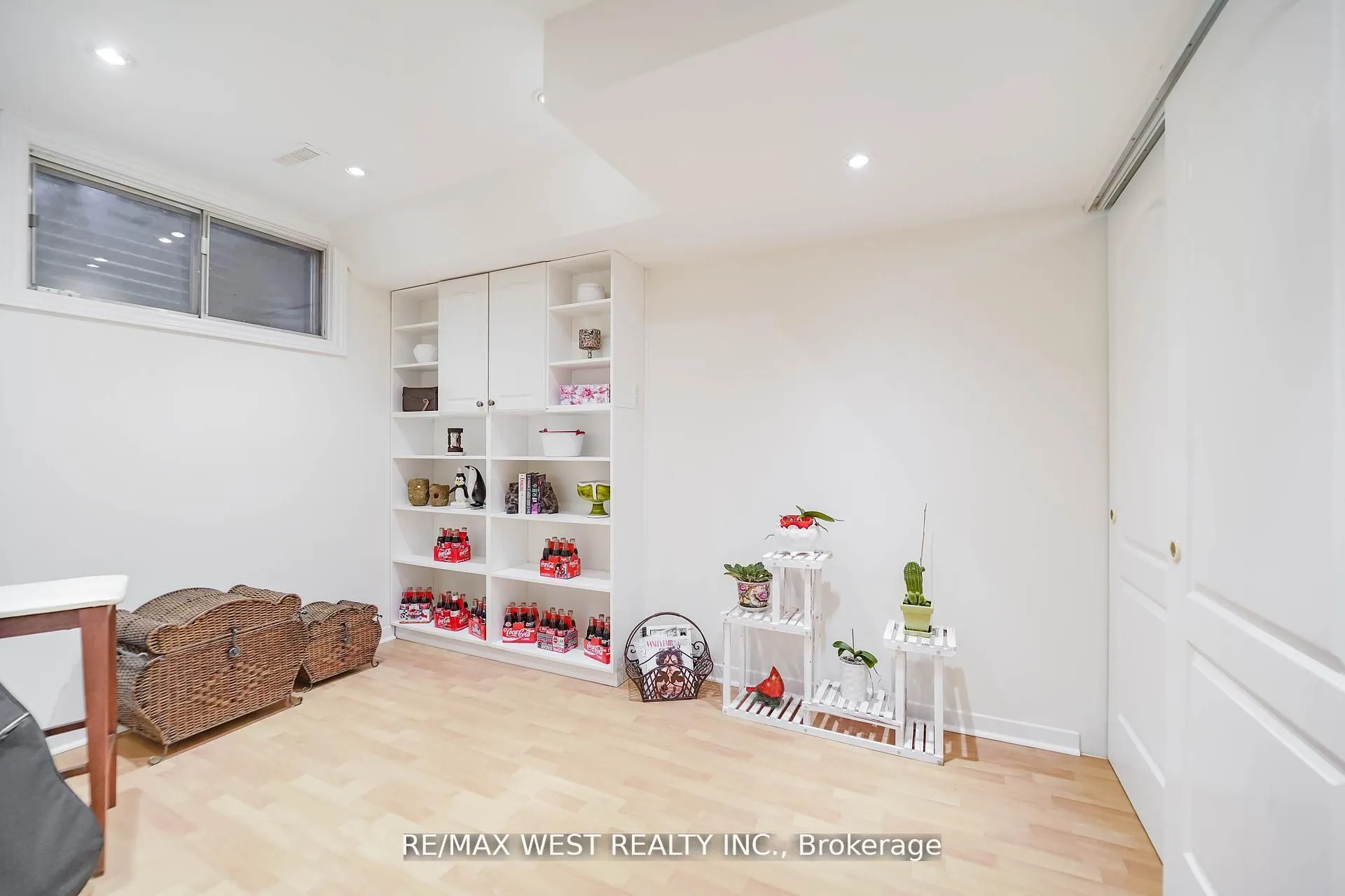 6 Yetta Shepway, #10