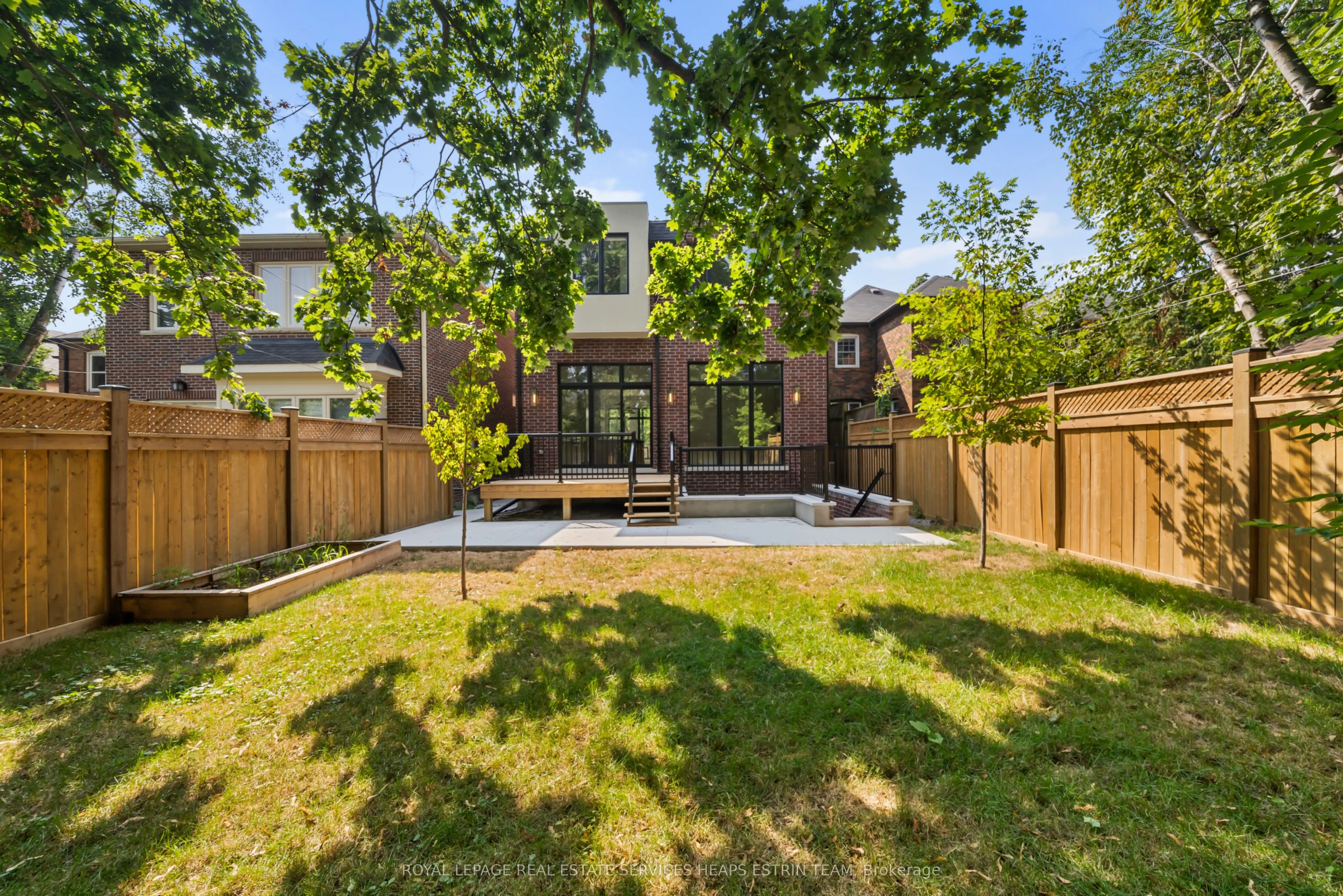 66 Parkhurst Boulevard