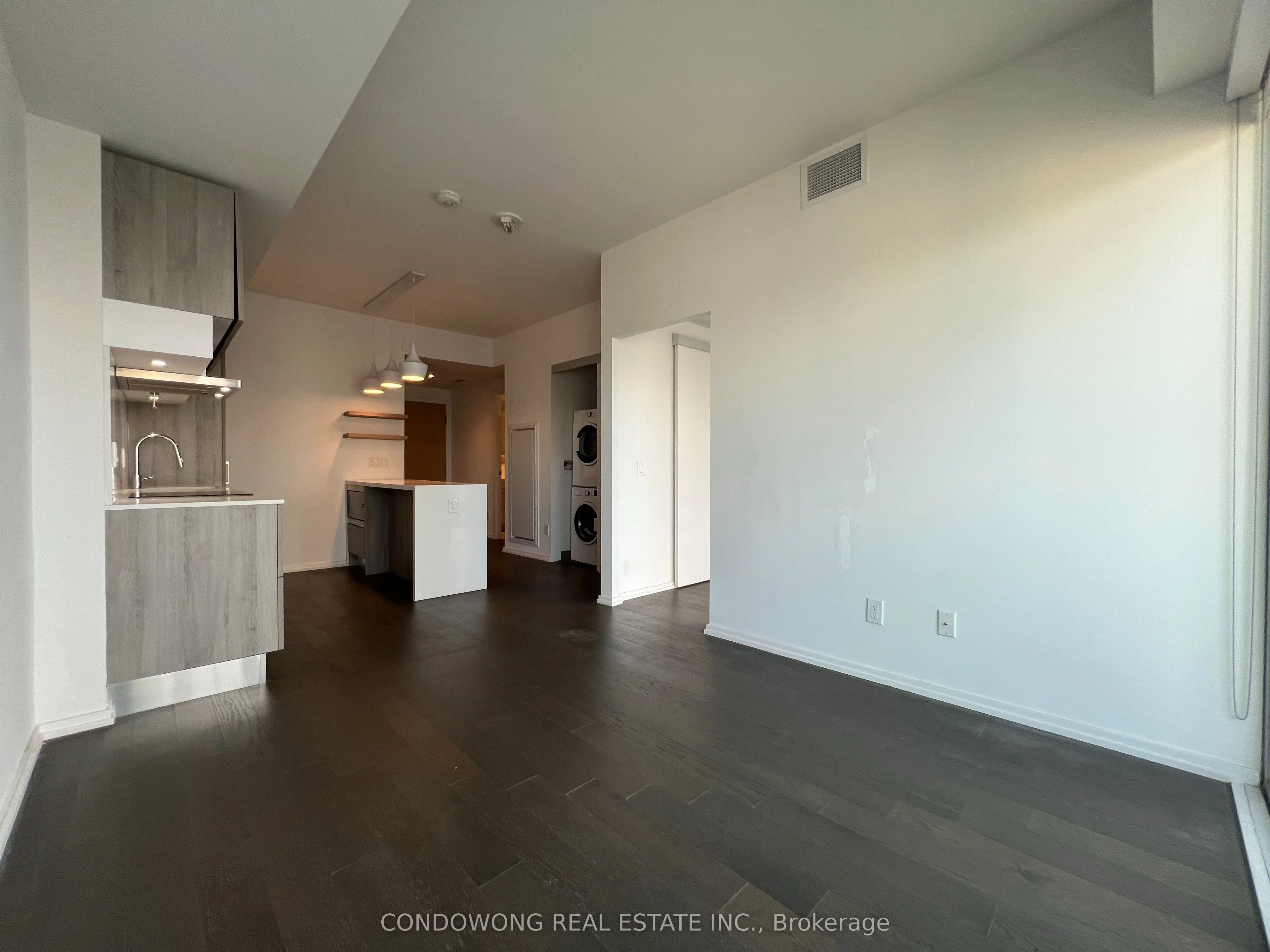 5 Soudan Avenue, #2309