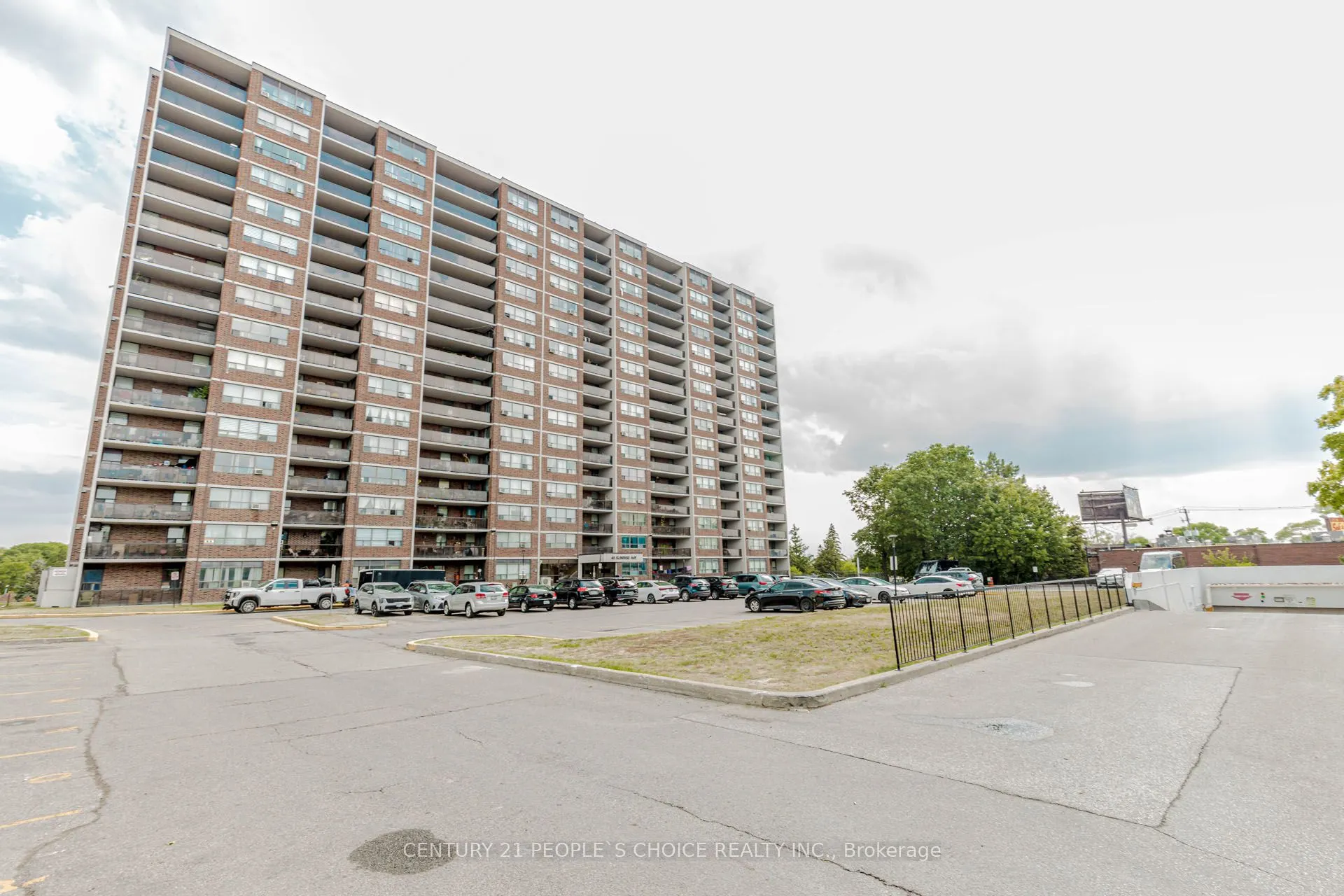 45 Sunrise Avenue, #1105