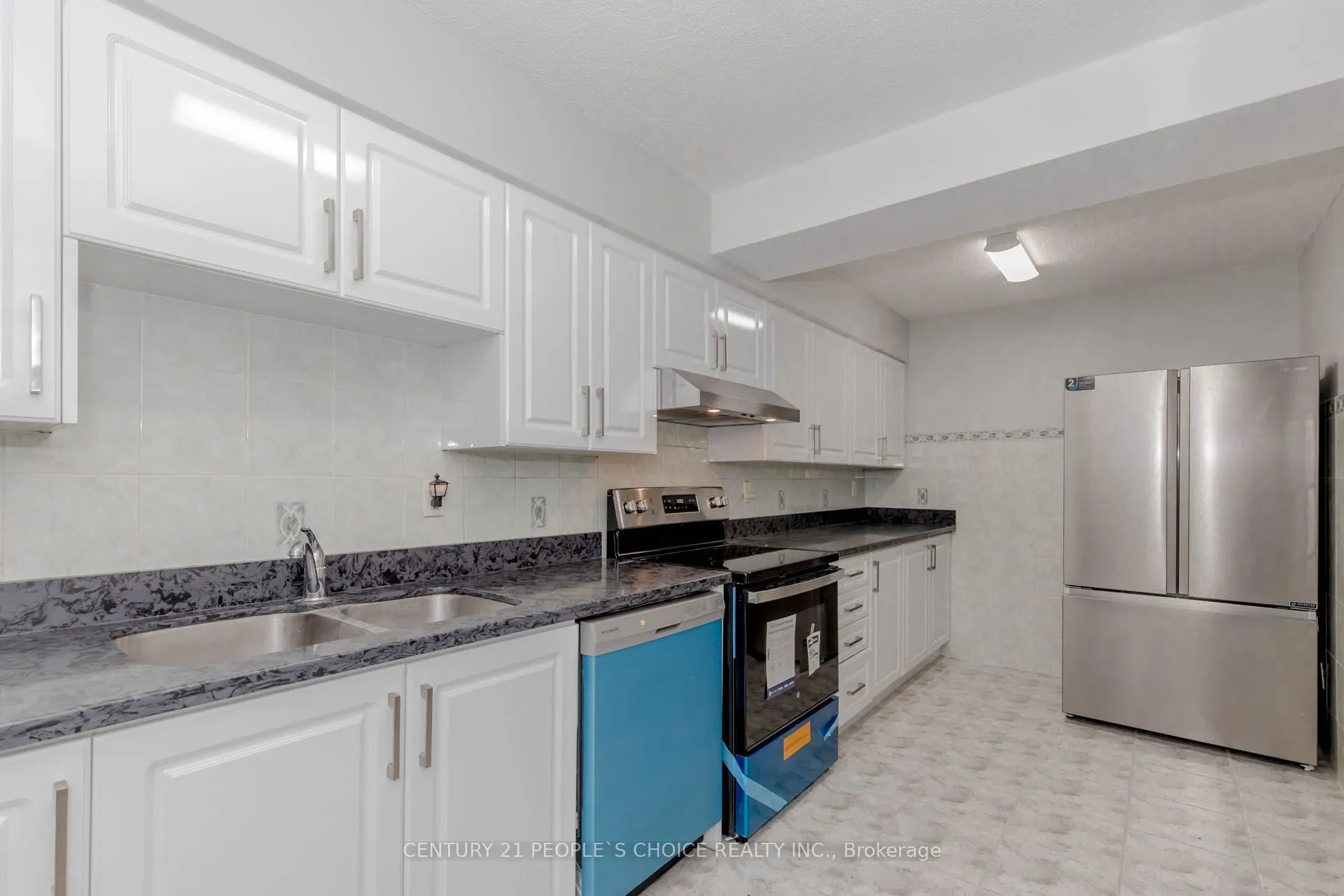 45 Sunrise Avenue, #1105