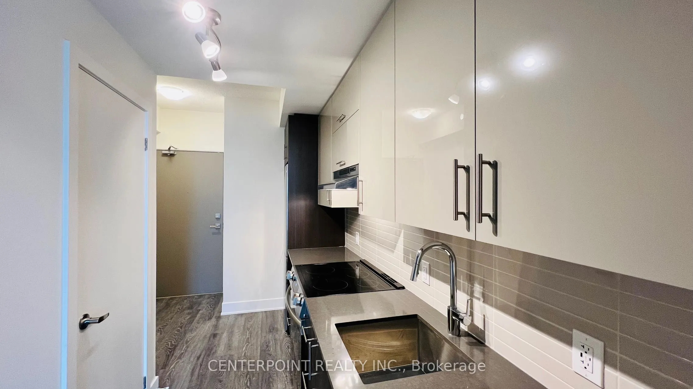 188 Fairview Mall Drive, #1705