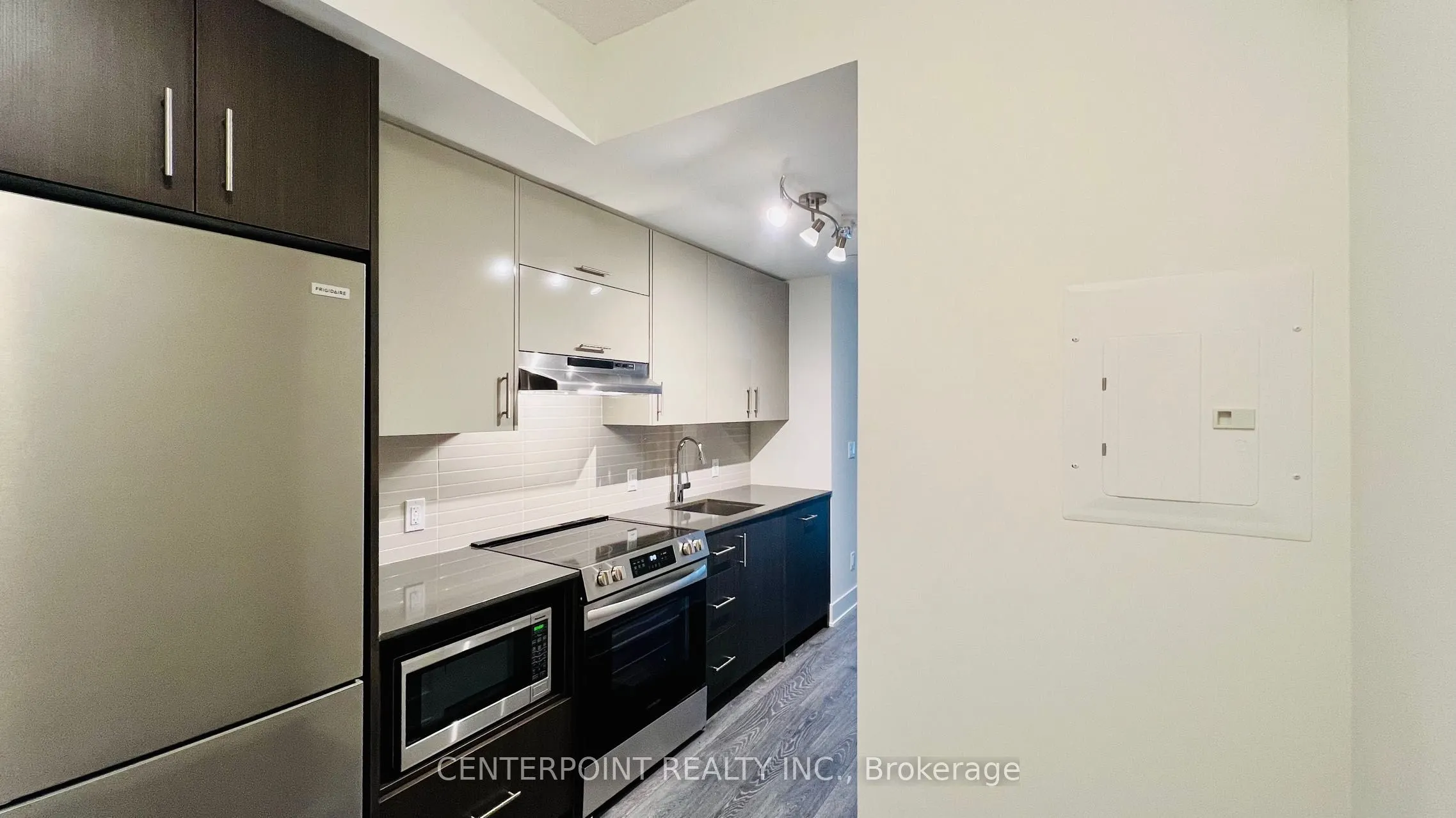 188 Fairview Mall Drive, #1705