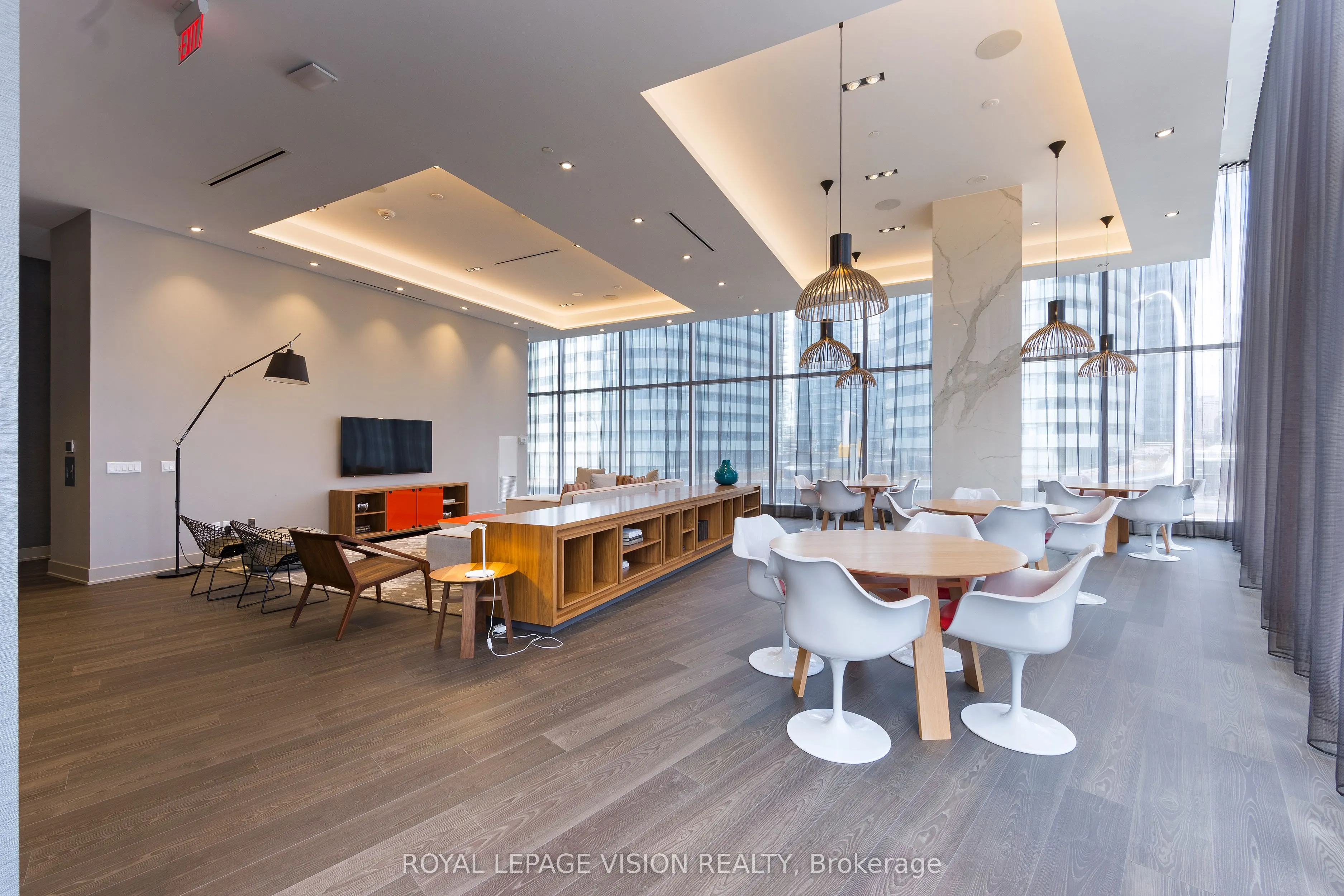 10 York Street, #1202