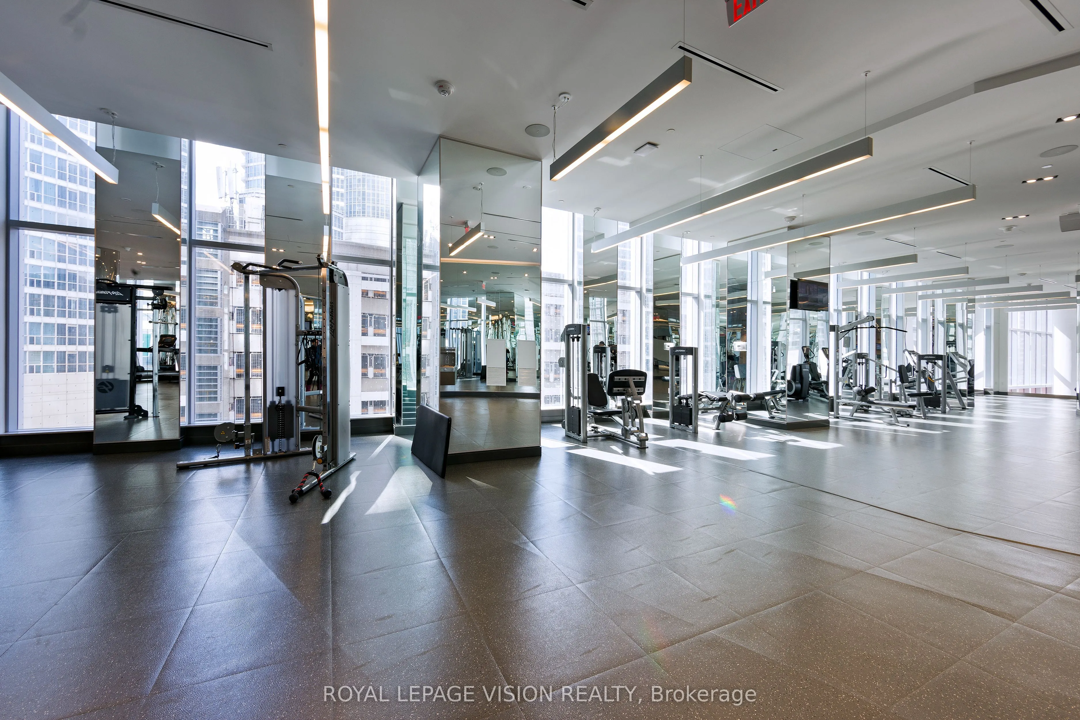 10 York Street, #1202