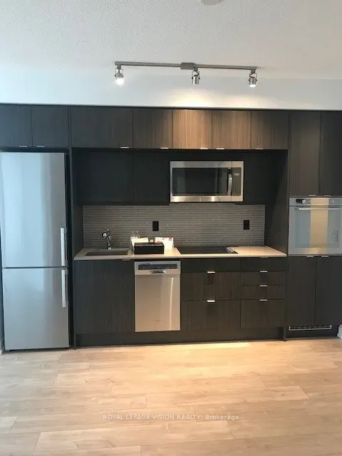 10 York Street, #1202