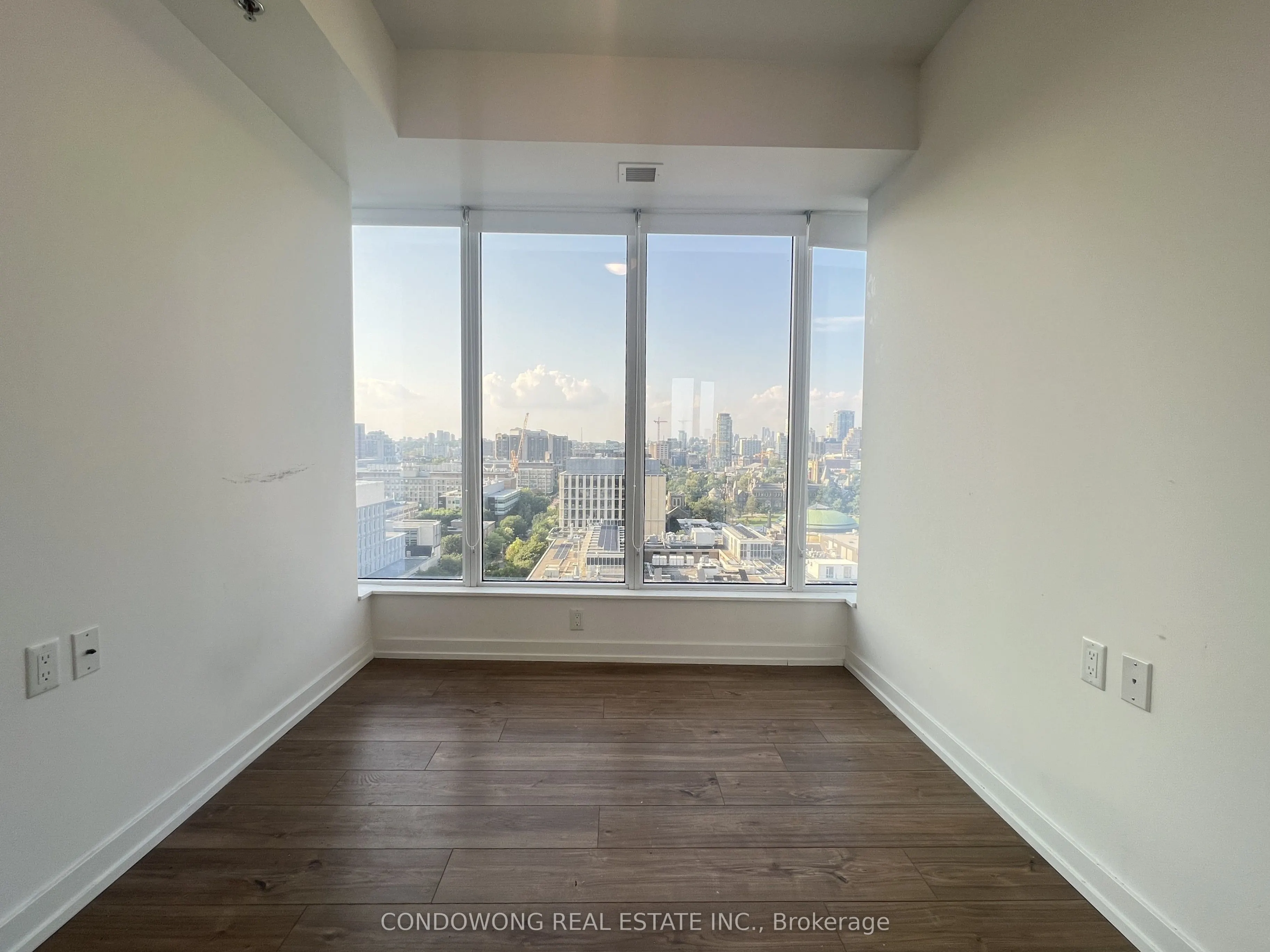 203 College Street, #1704