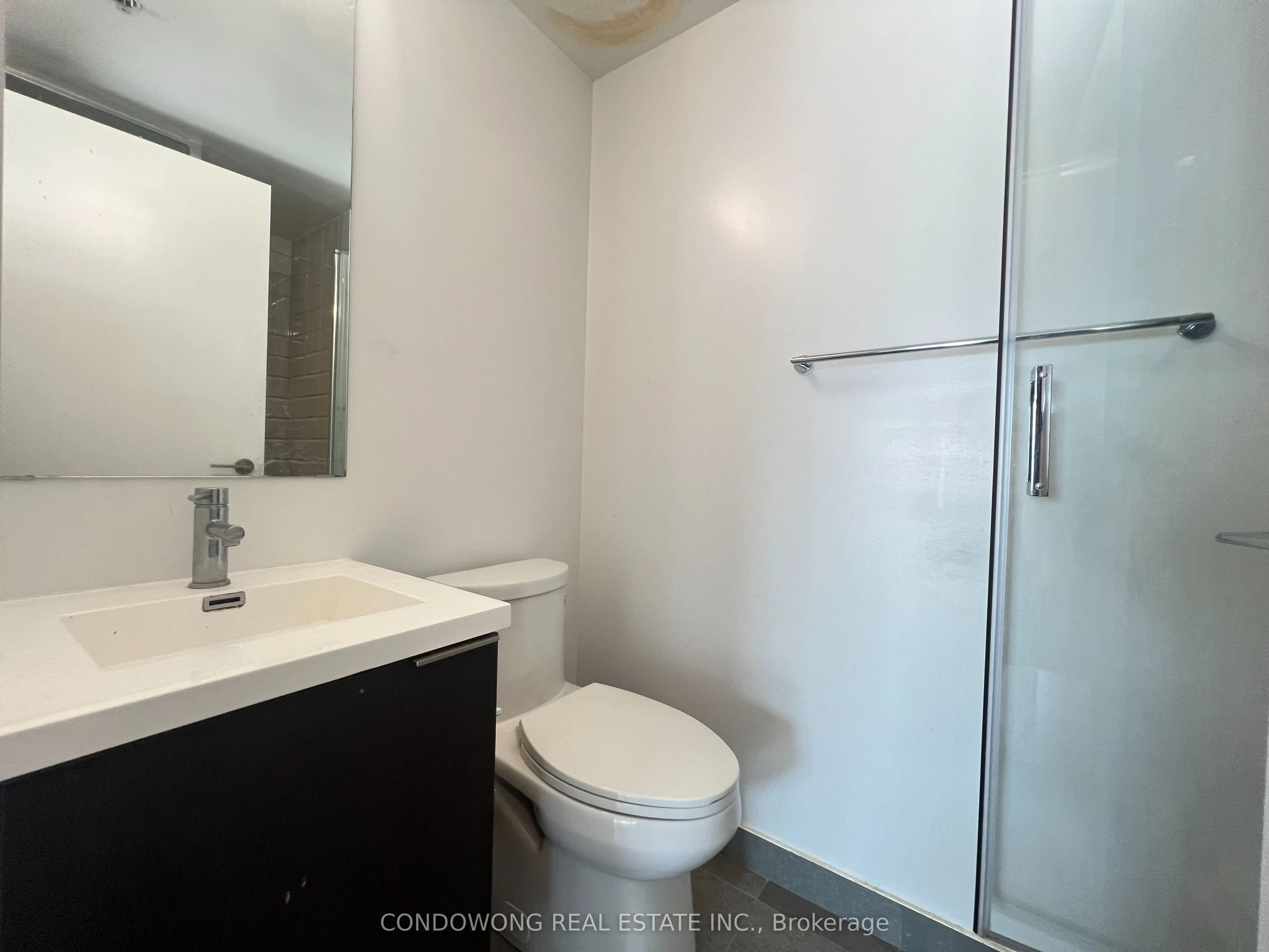 203 College Street, #1704