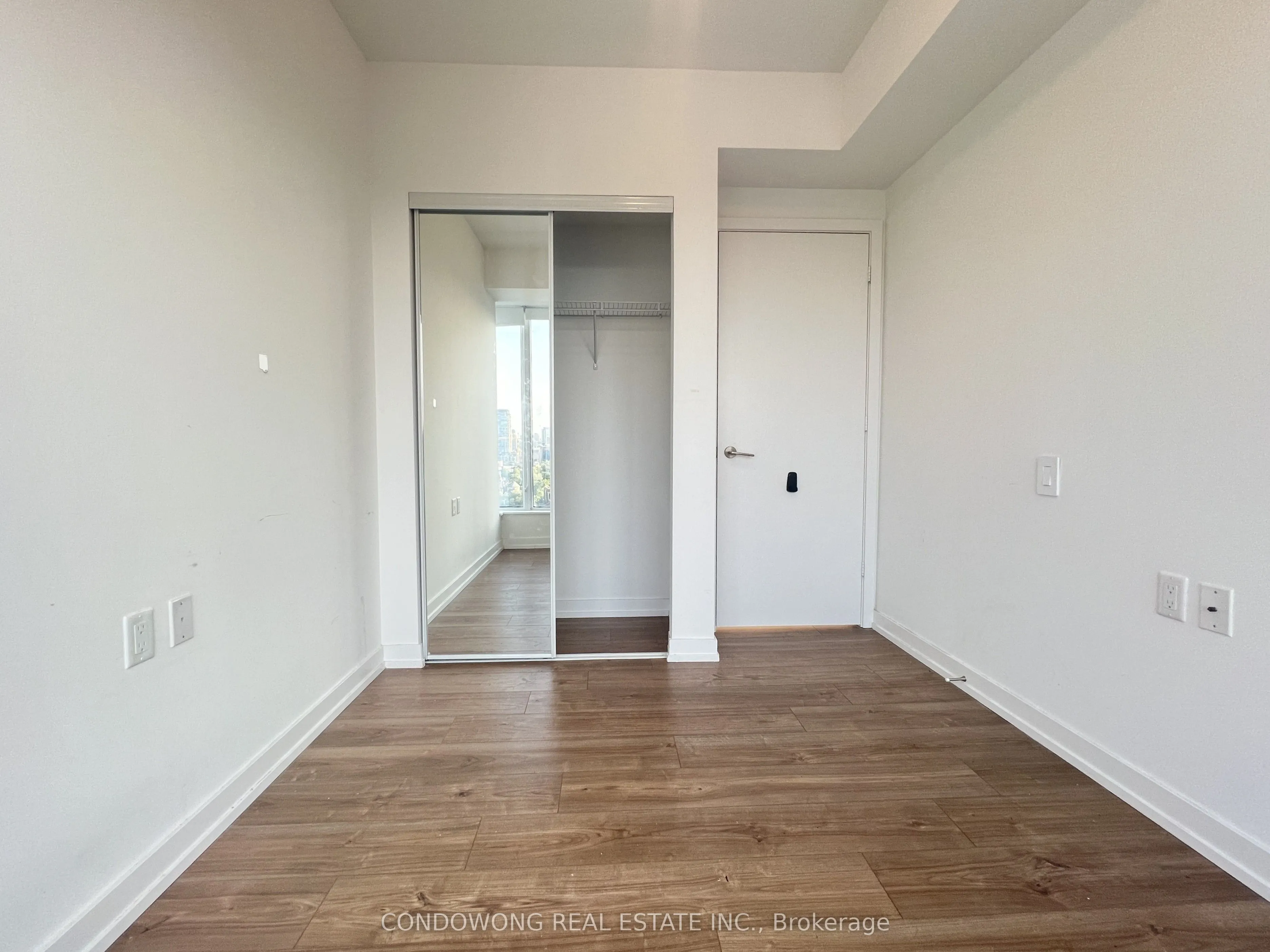 203 College Street, #1704