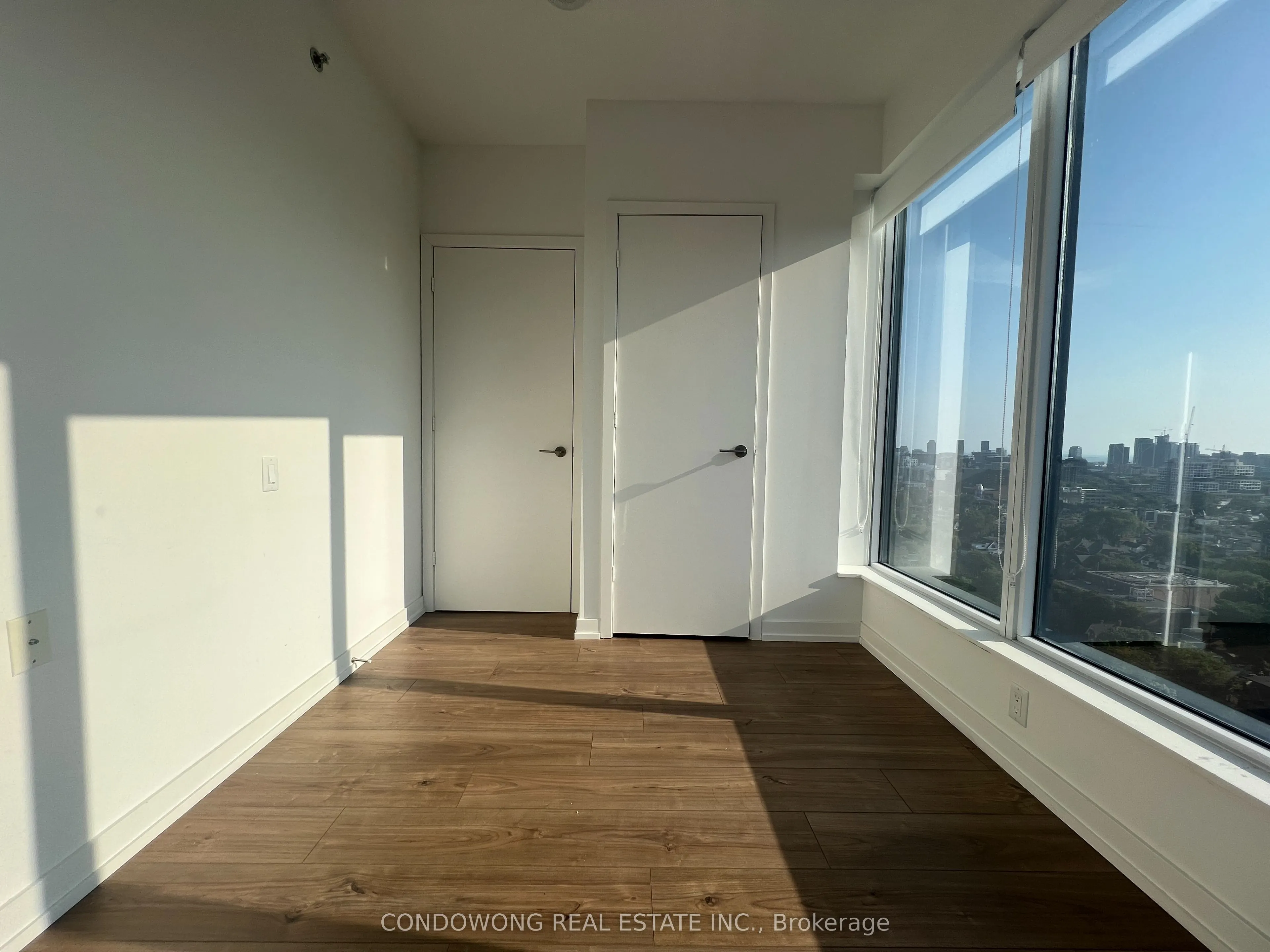 203 College Street, #1704