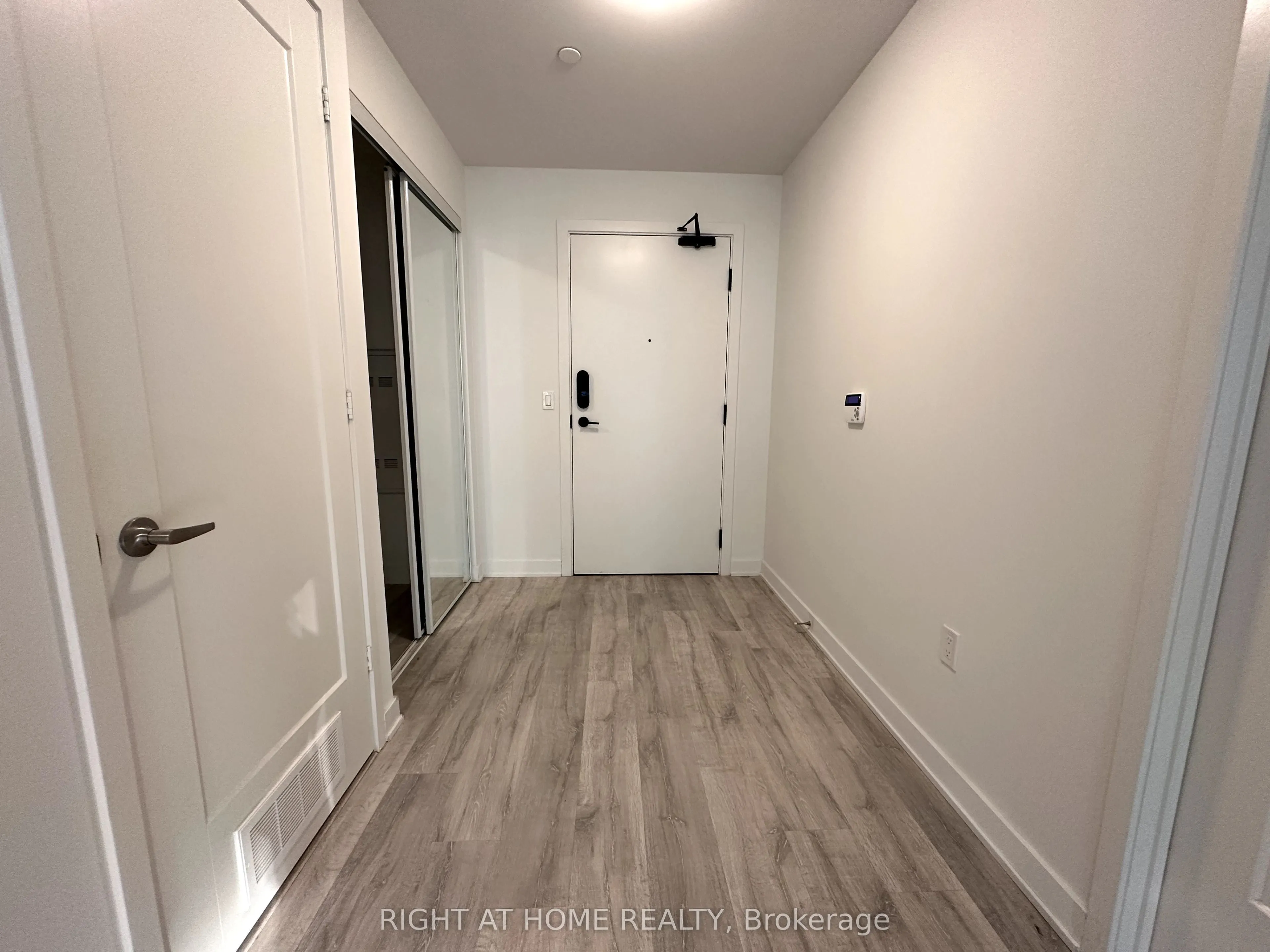 135 Lower Sherbourne Street, #2720